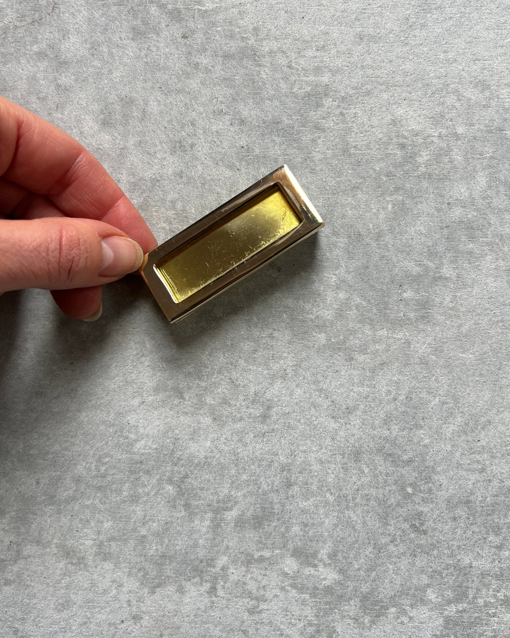 Kobashi Studio : #19. mini brass table frame