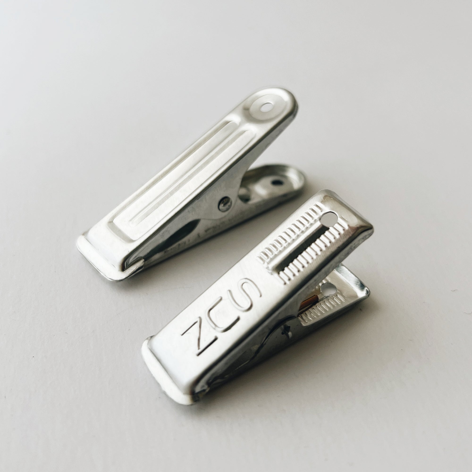 ishimizu : aluminium document clip long