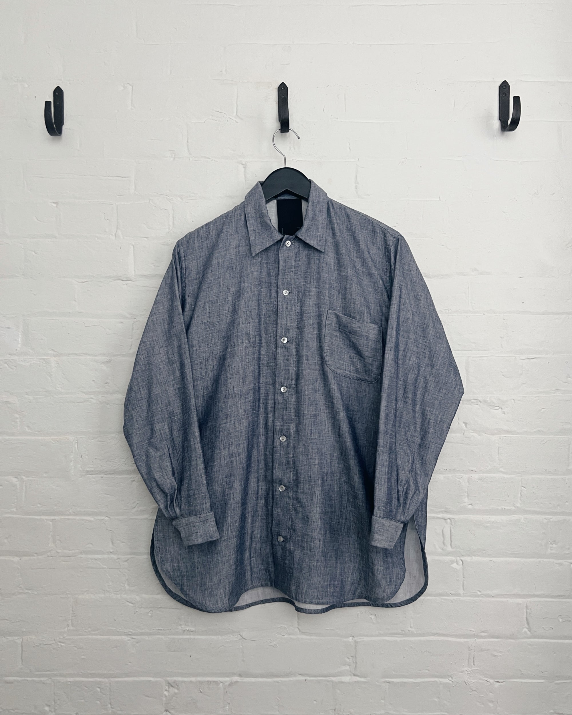 LJ struthers : chambray cotton shirt