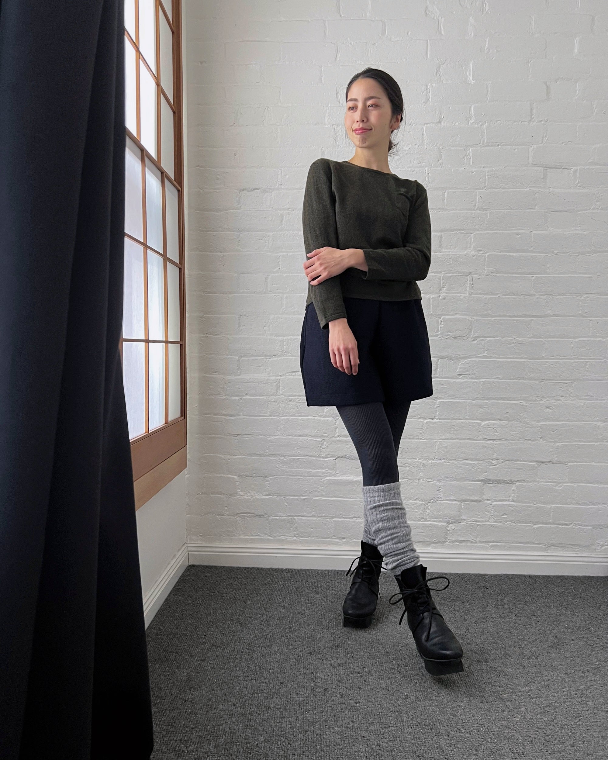 LJ struthers: wool clove shorts