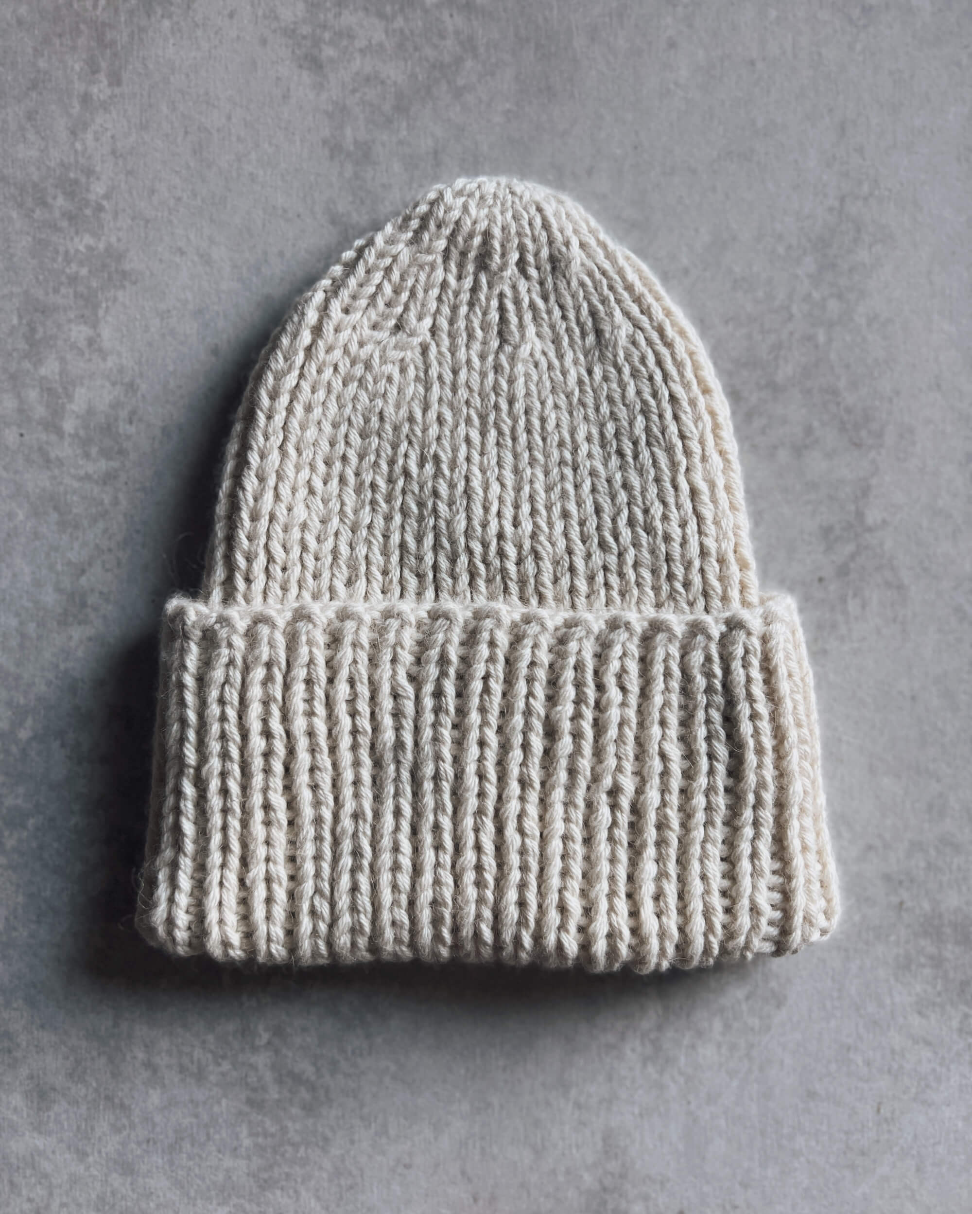 karakoram : alpaca wool ribbed beanie in vanilla bean