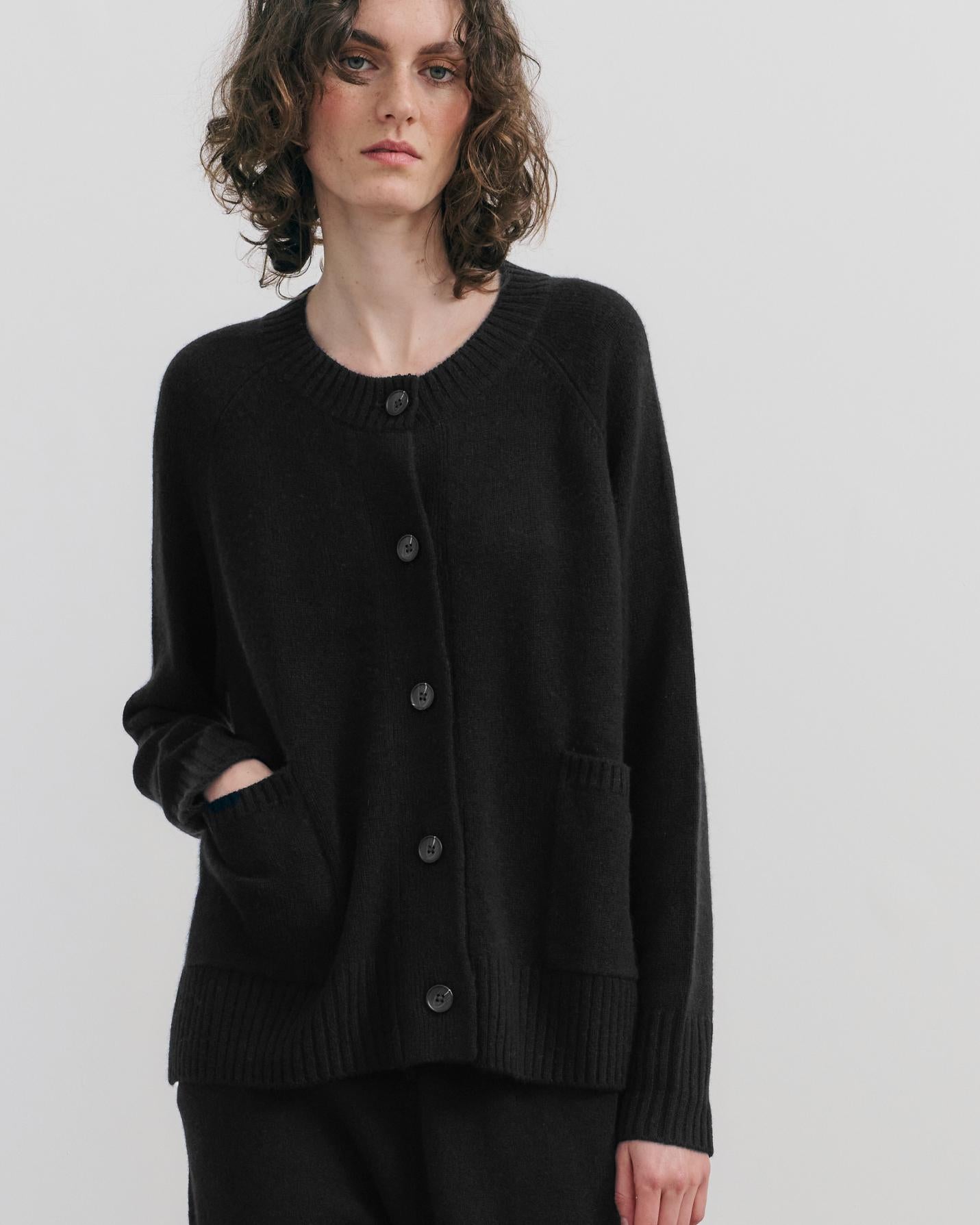 cashmerism : crew neck cardigan