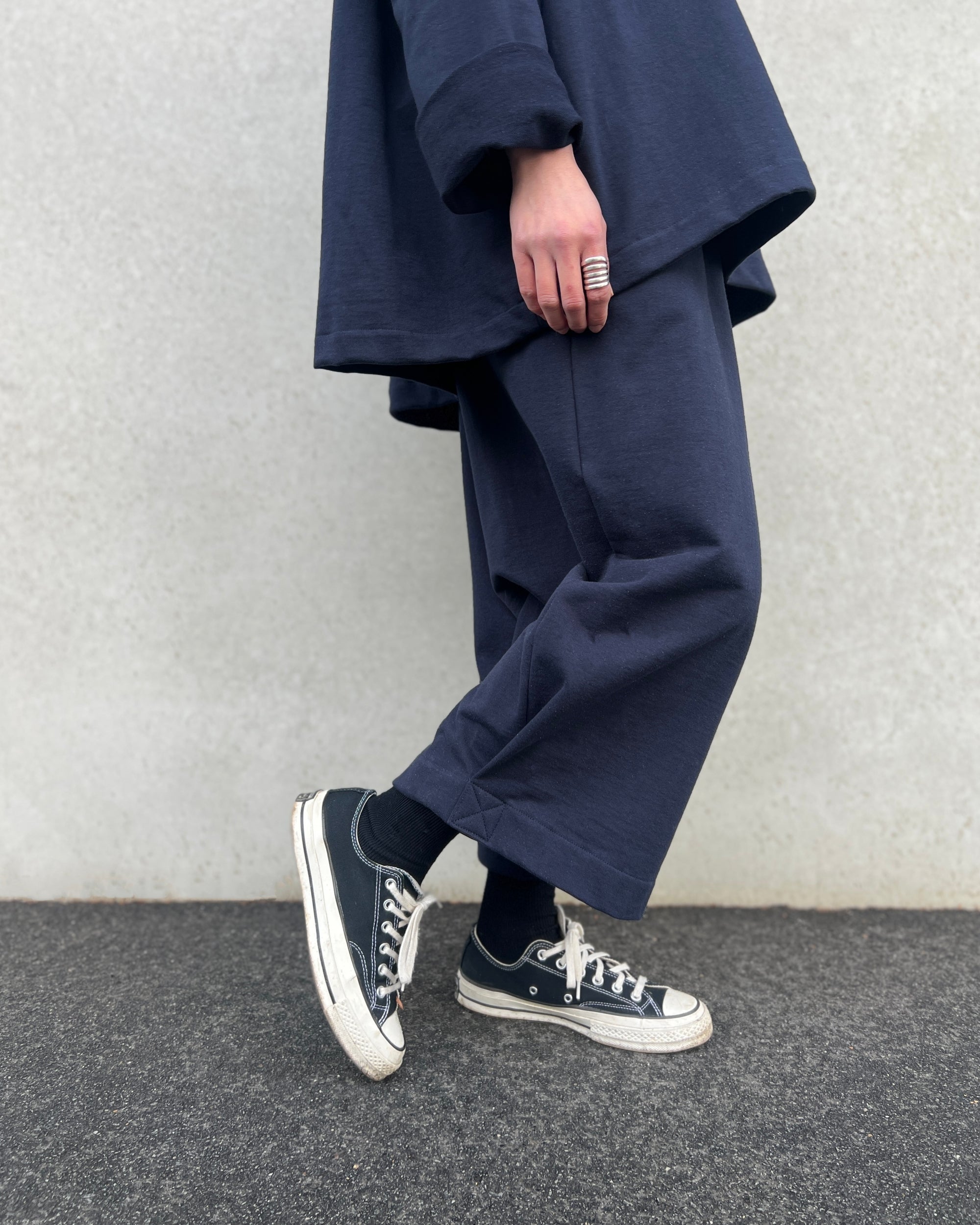 LJ struthers : cotton knit jersey pants