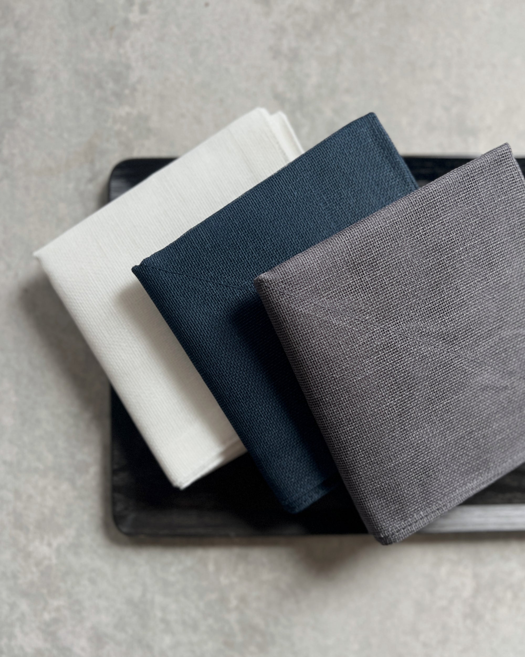 ban inoue : caya hand towel