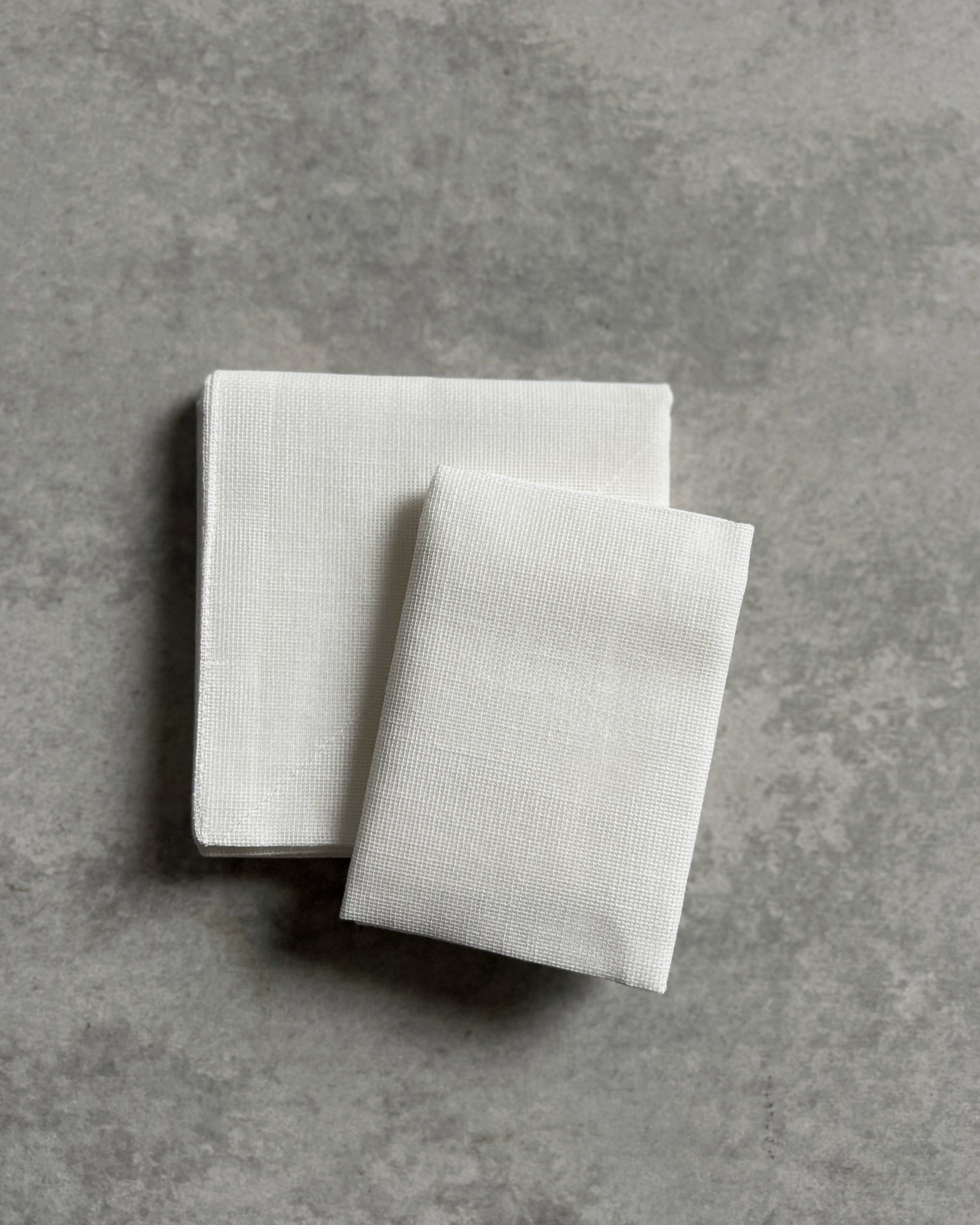 ban inoue : caya hand towel