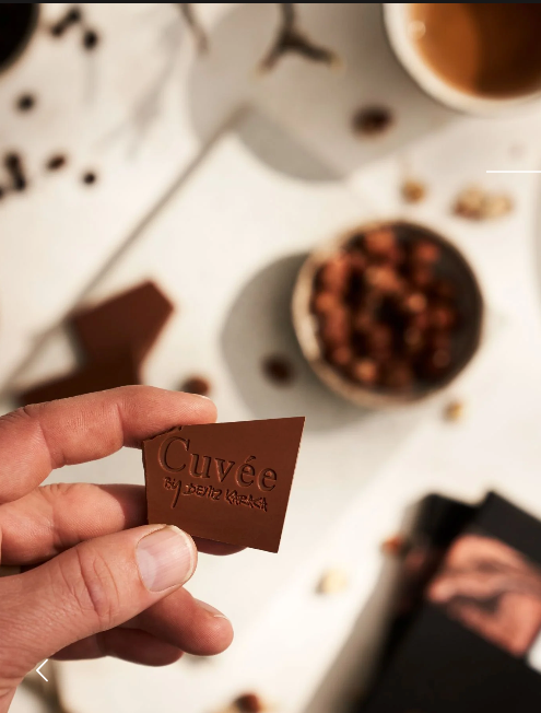 Cuvée : espresso hazelnut crunch 42% milk chocolate