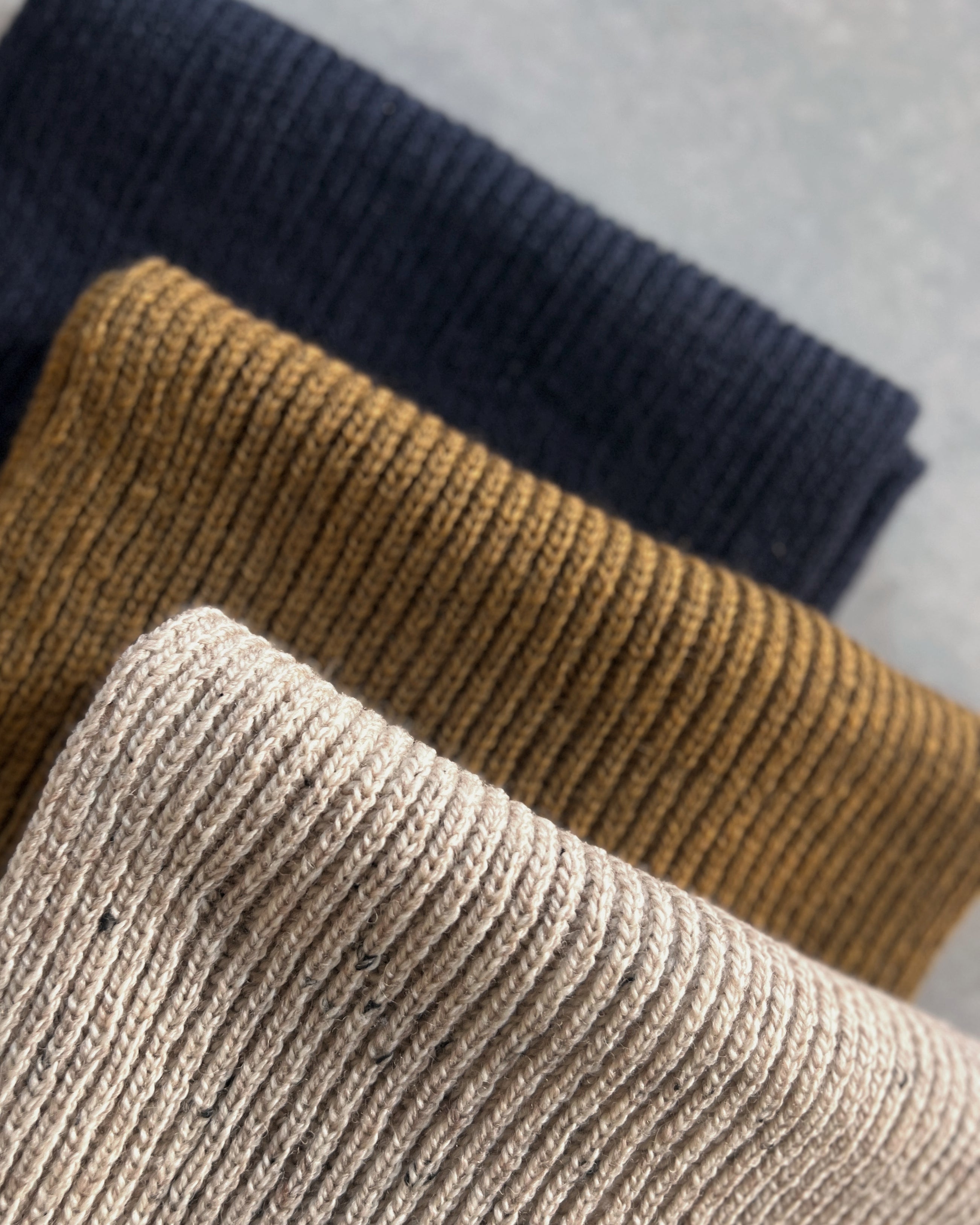 Silverstick : cirrus merino wool scarf