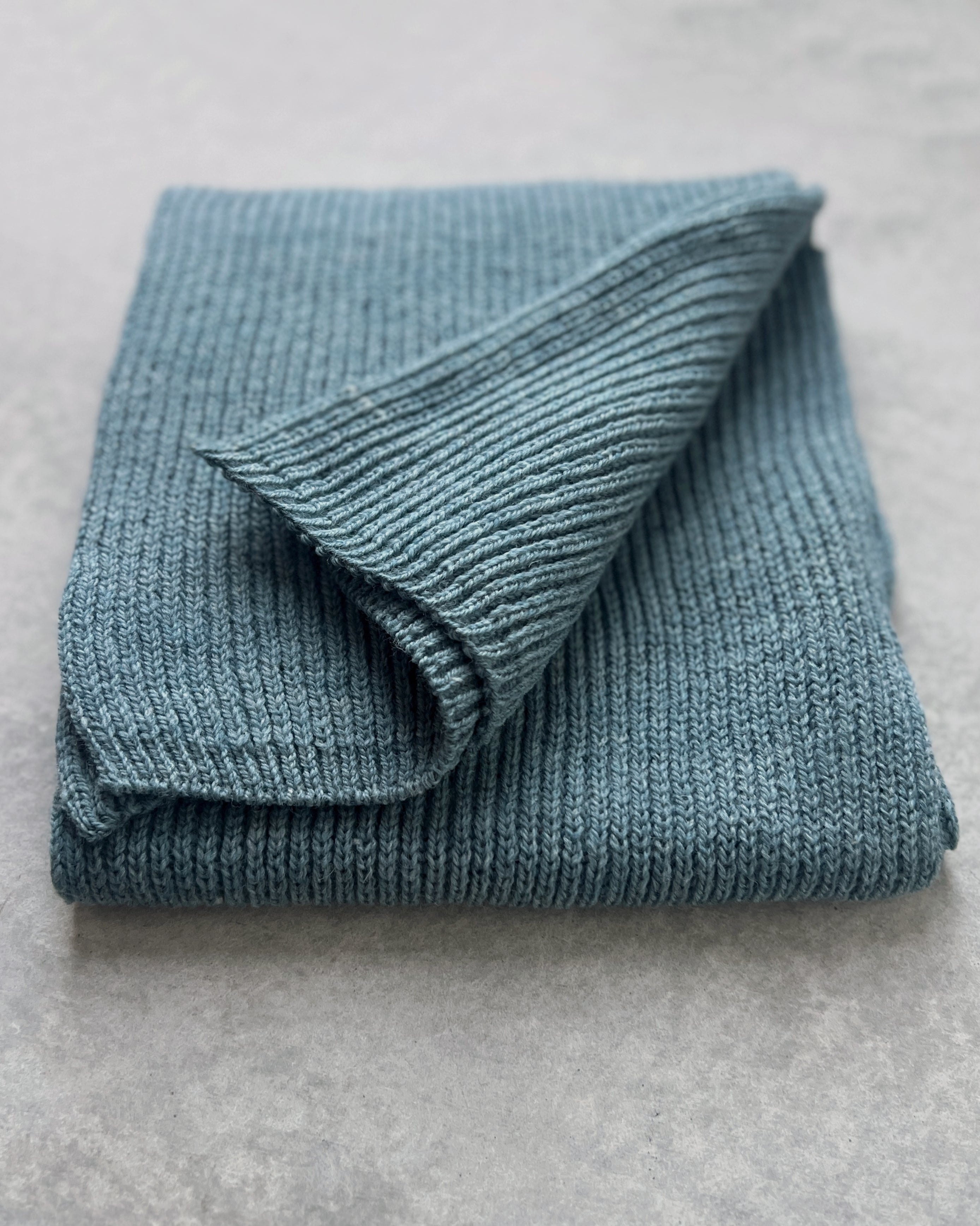 Silverstick : cirrus merino wool scarf
