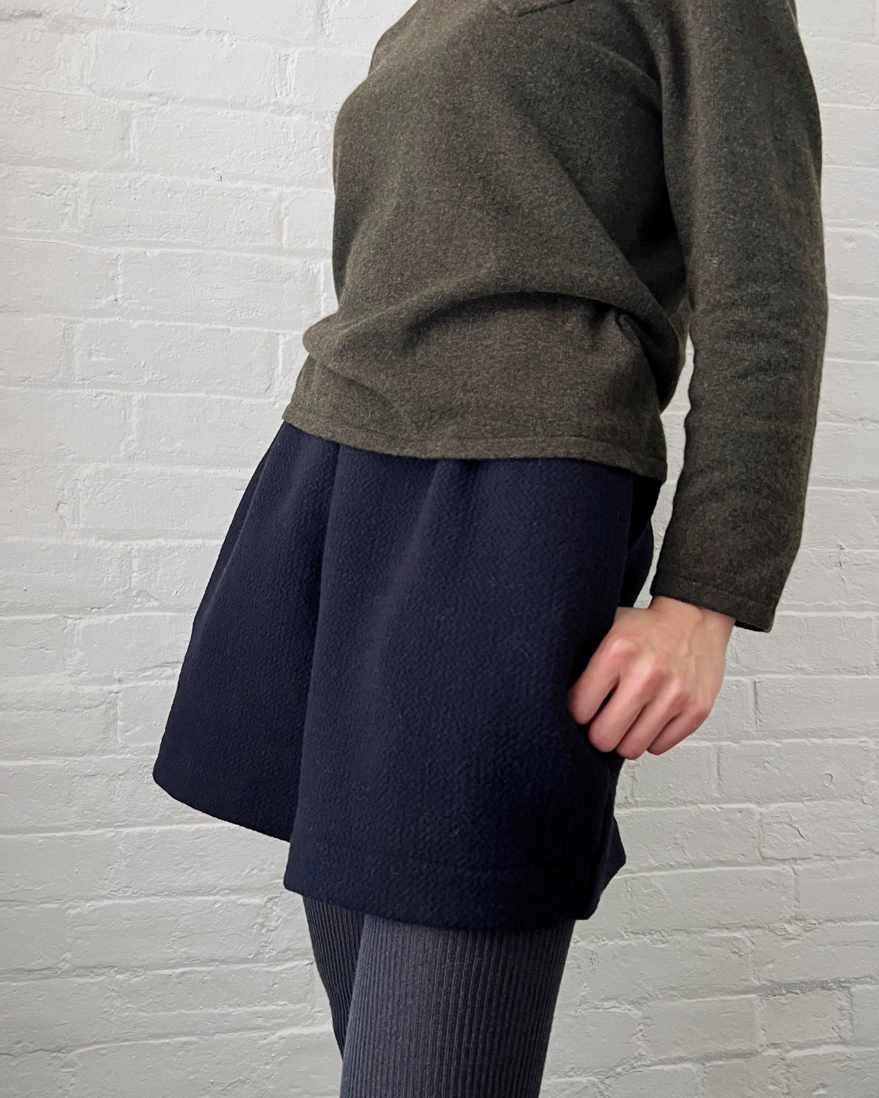 LJ struthers: wool clove shorts
