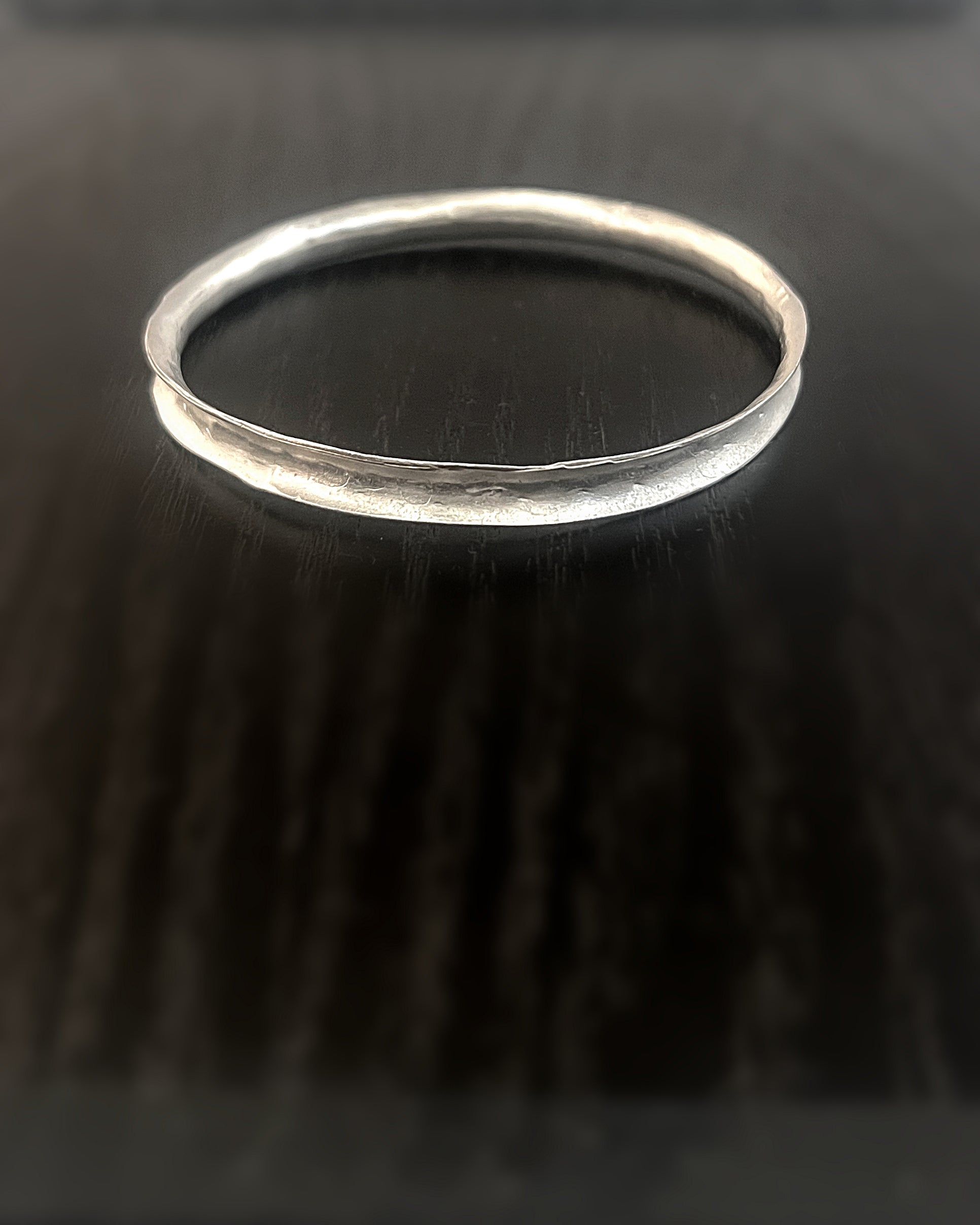 Ewa : stacking bangle