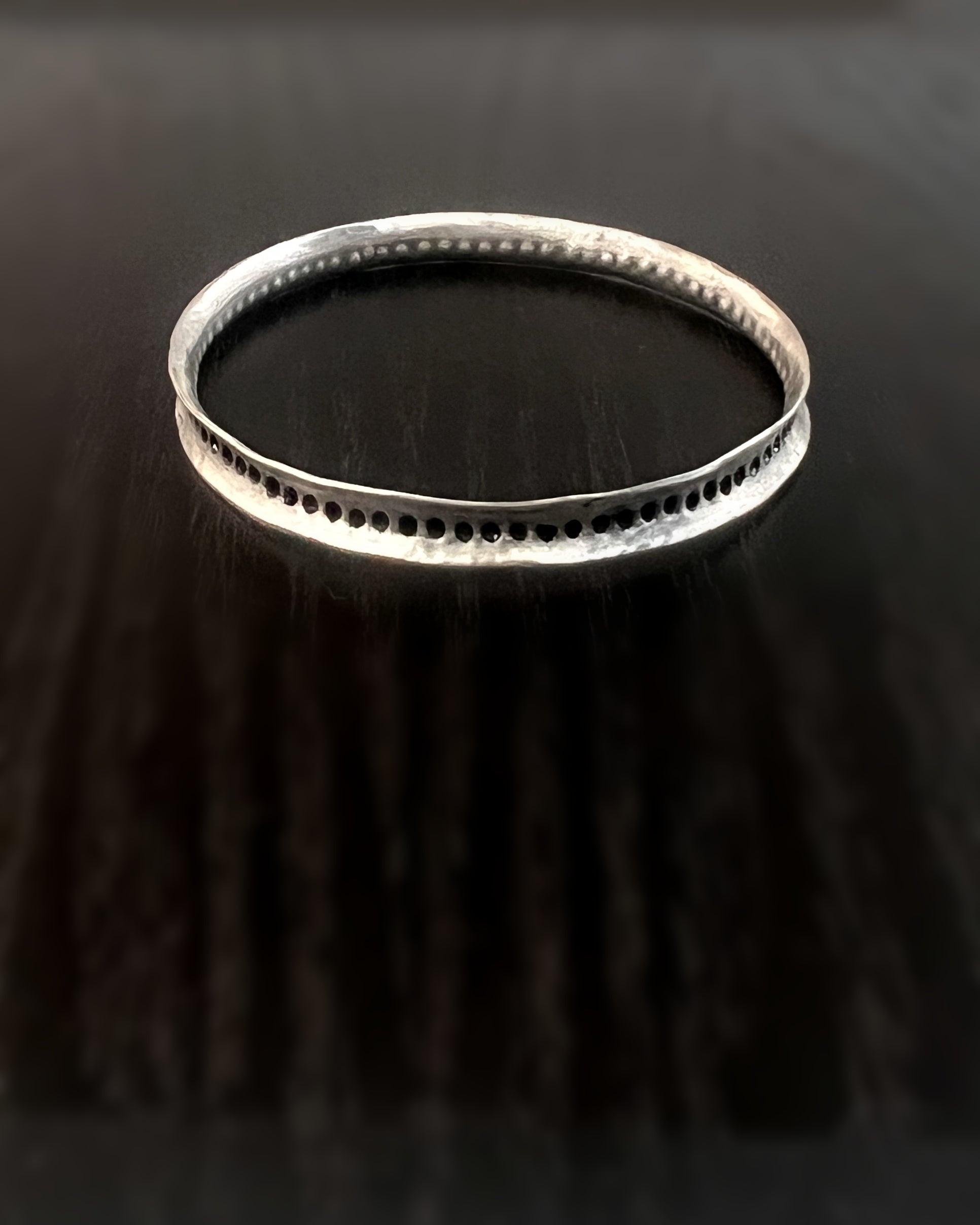 Ewa : stacking bangle
