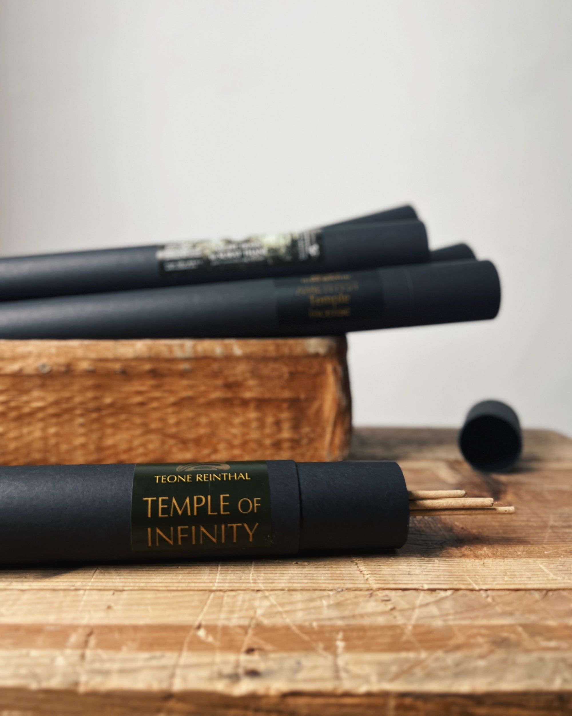 Teone Reinthal incense : temple of infinity