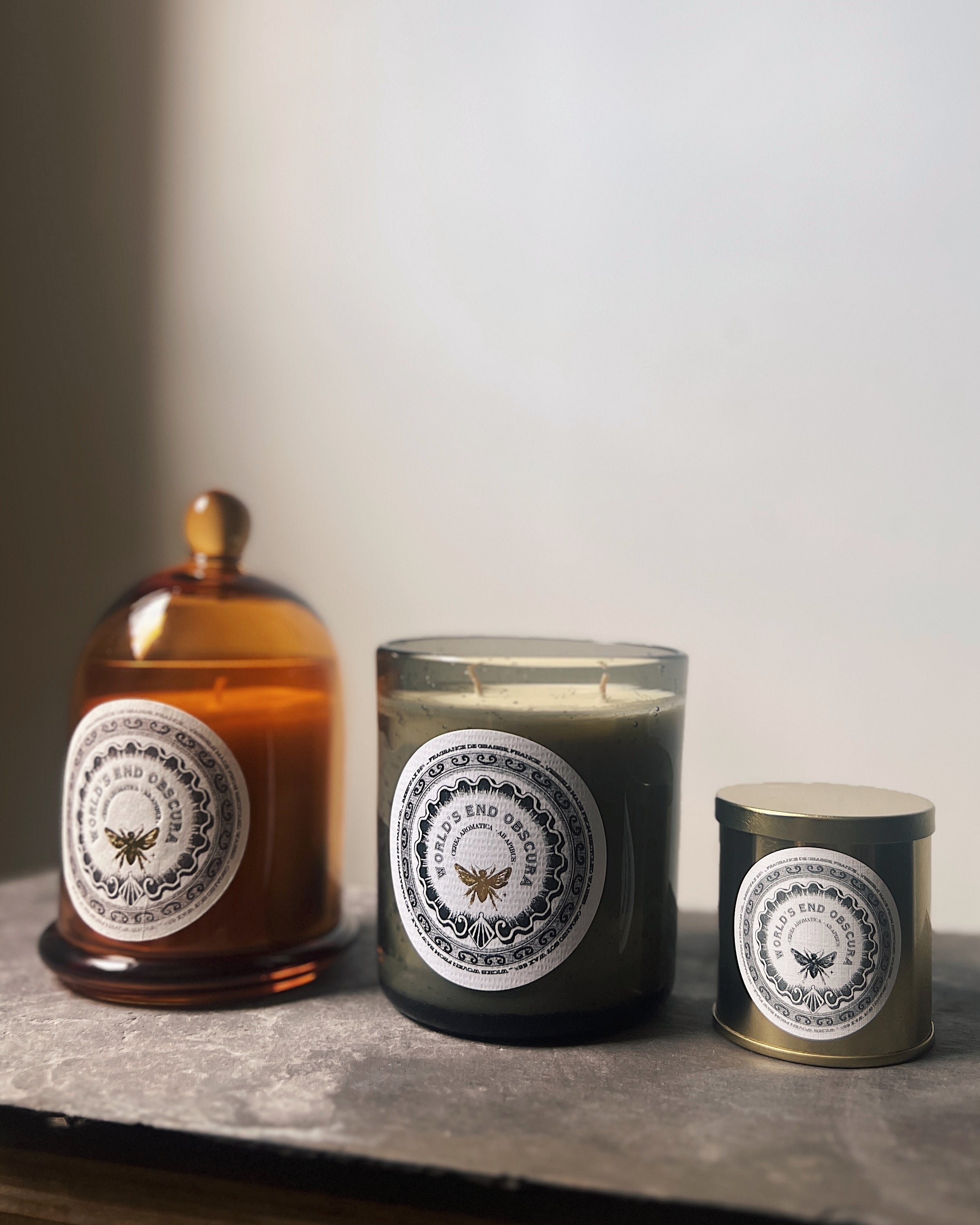 world's end obscura : no.21 rosa gallica candle