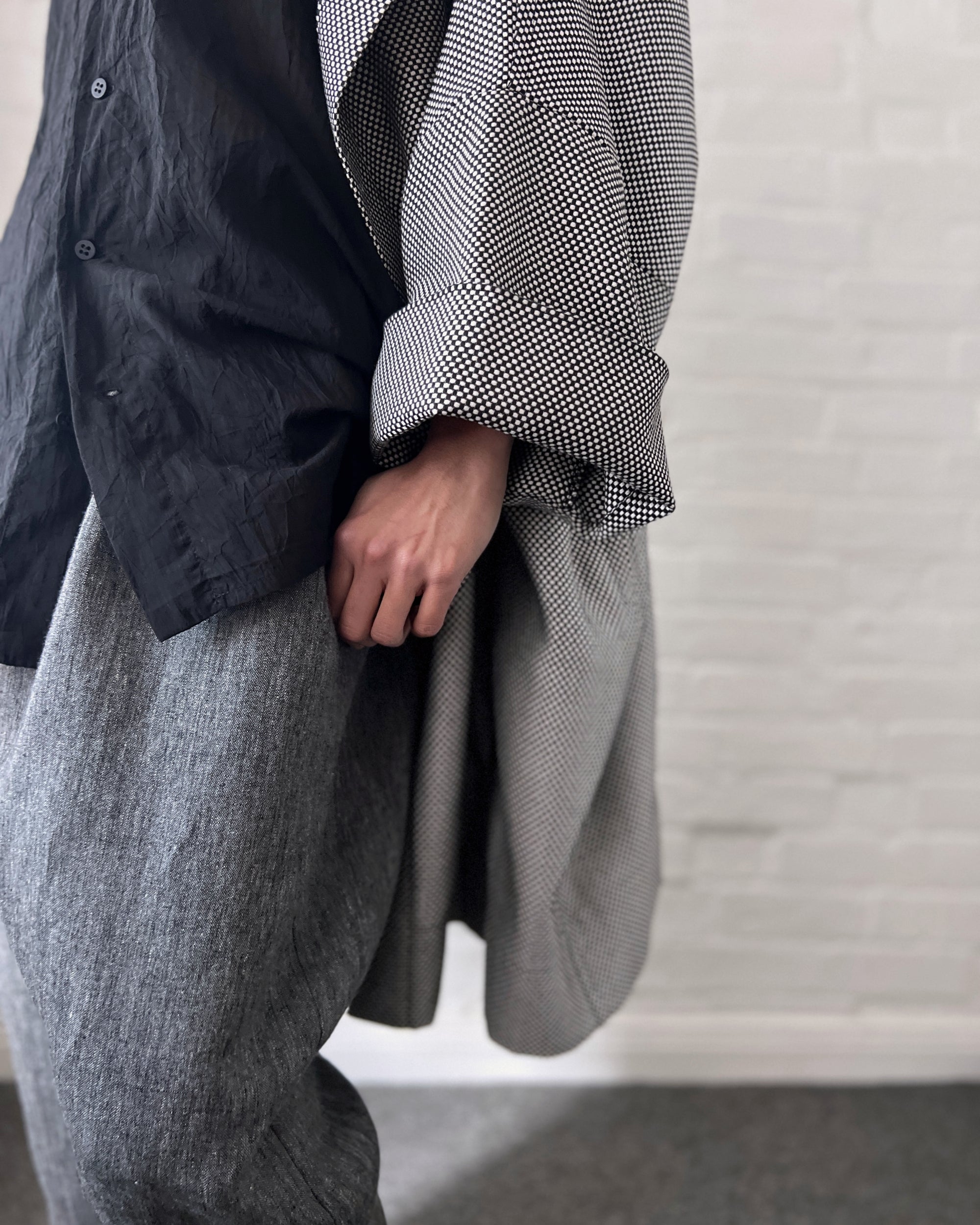 LJ struthers : textured weave pants