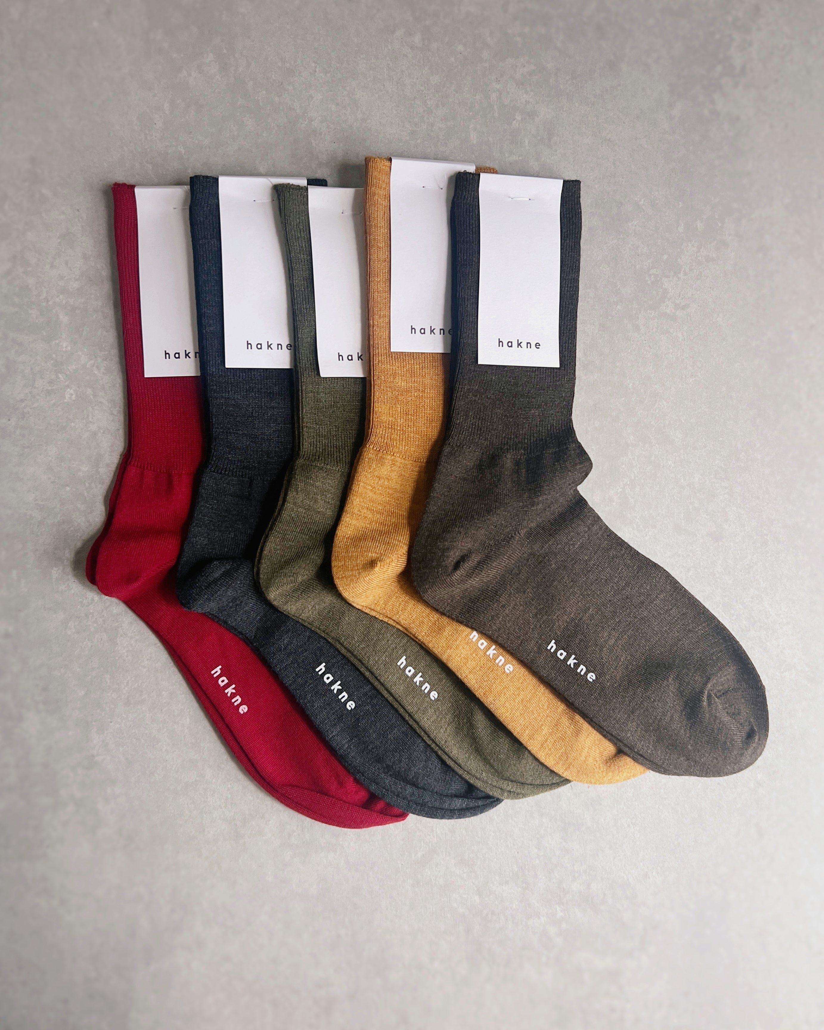 hakne : merino wool ribbed socks