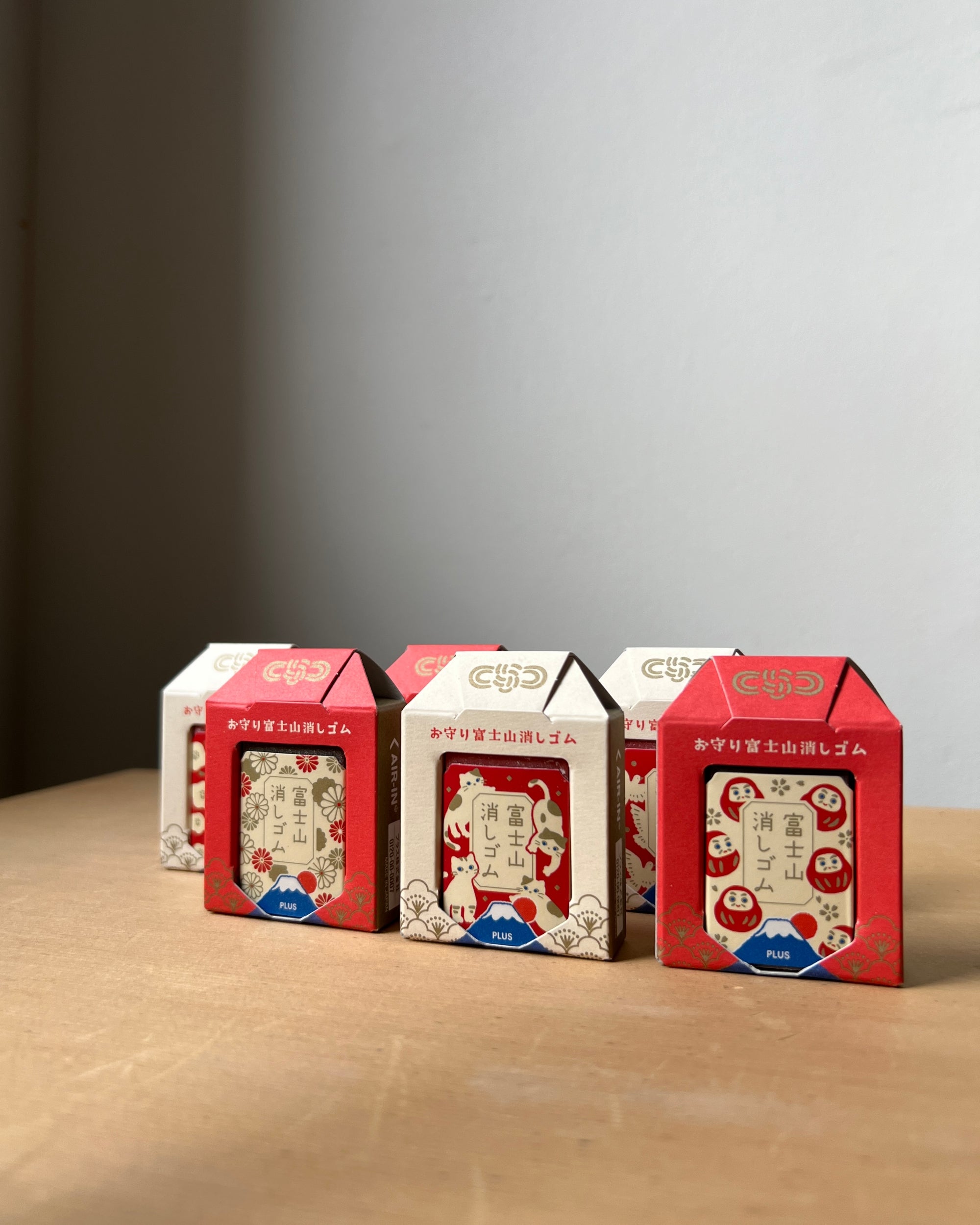 PLUS : mt. fuji eraser