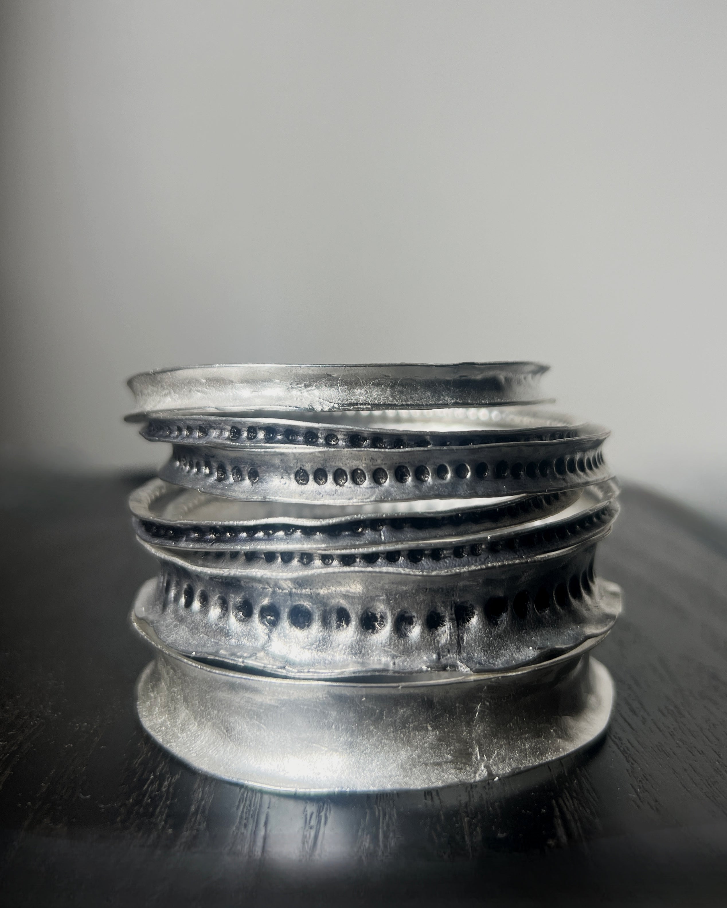 Ewa : stacking bangle