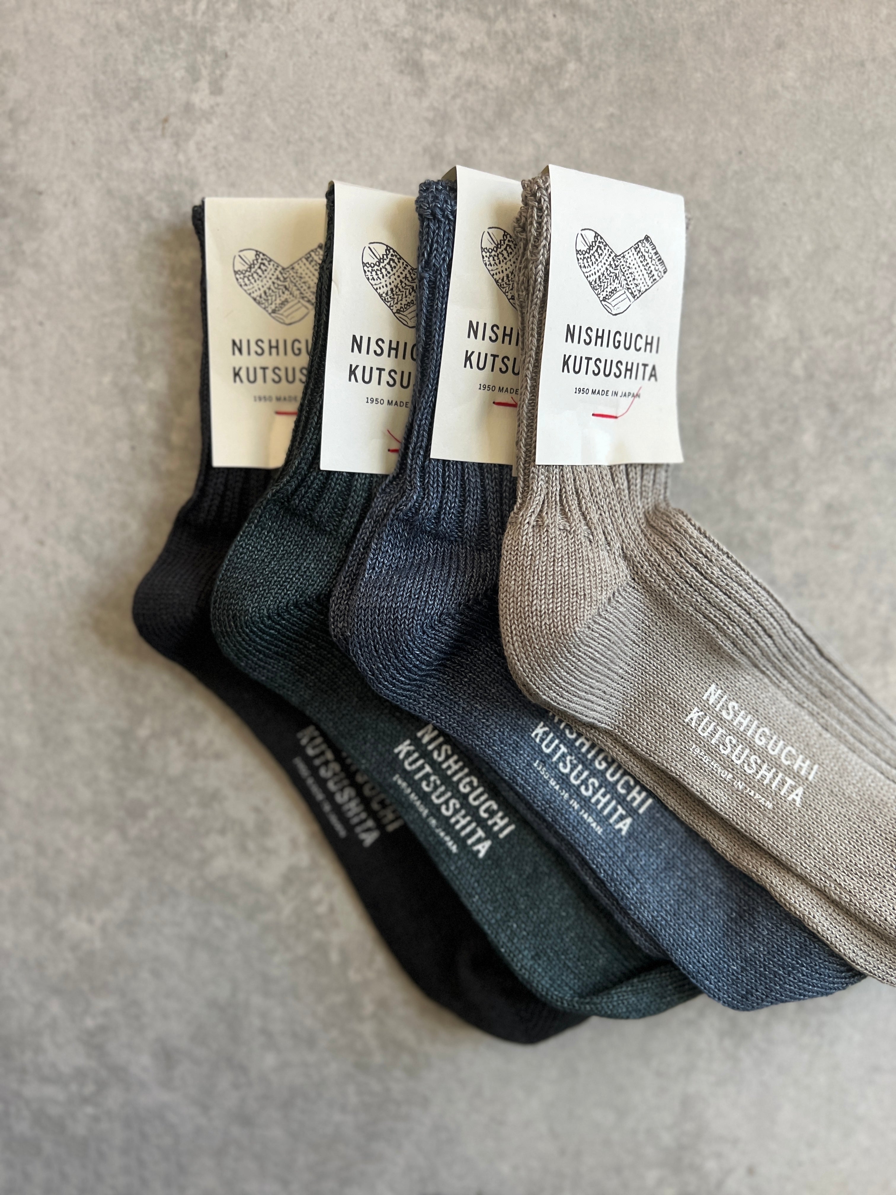 nishiguchi kutsushita : praha linen ribbed socks