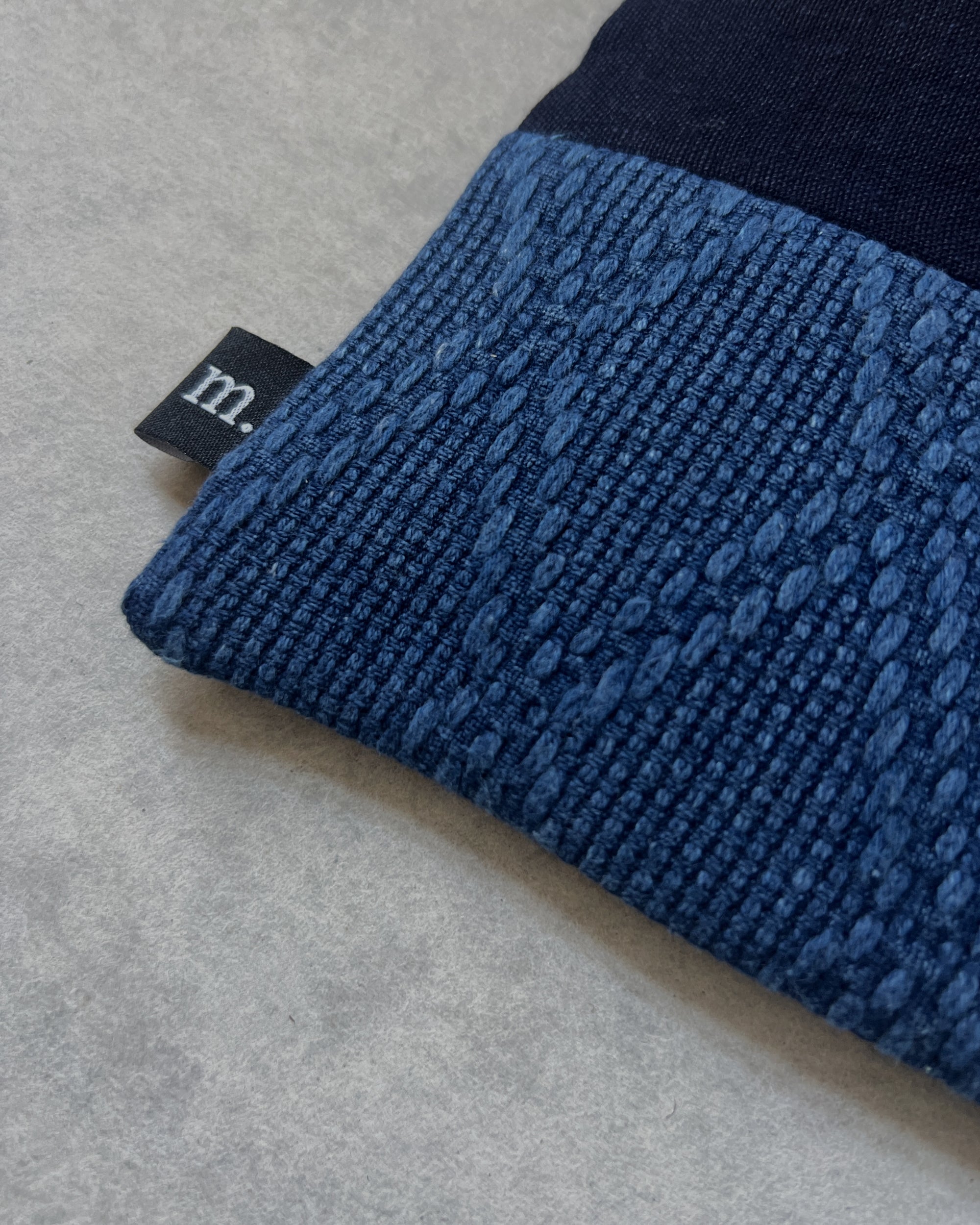 'm' for the maker : hachi bag
