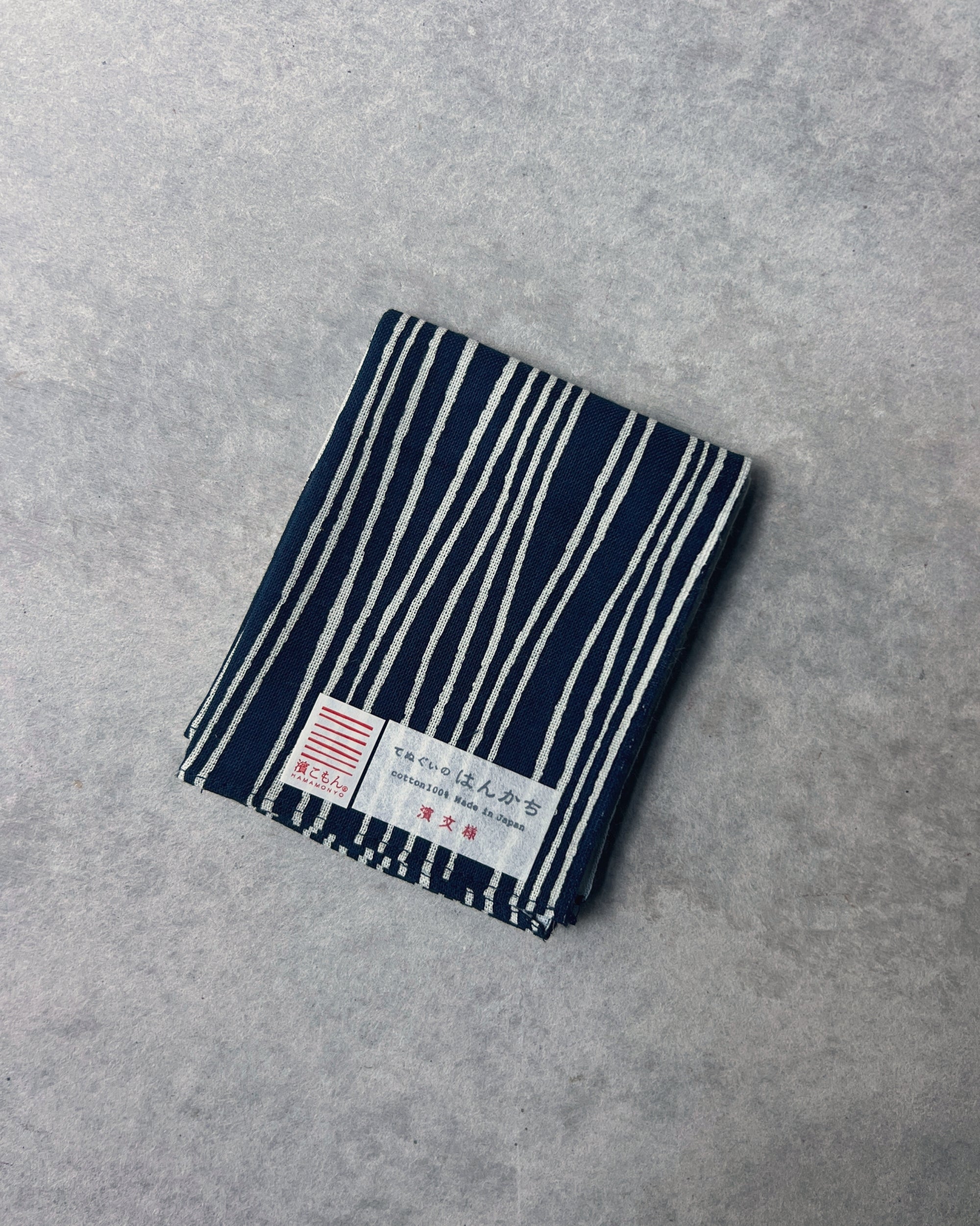 Hamamonyo : cotton striped handkerchief