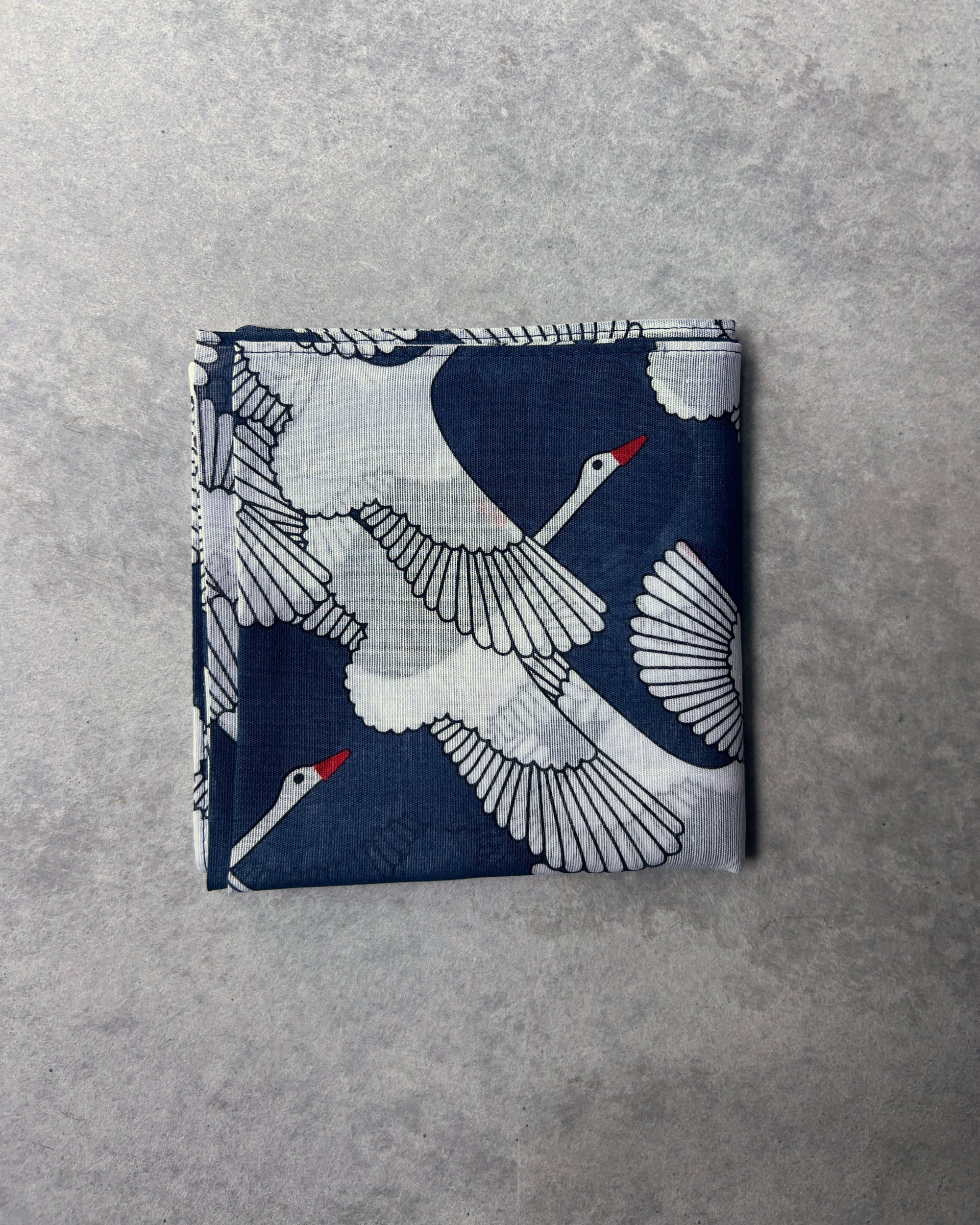 Hamamonyo : cotton crane handkerchief