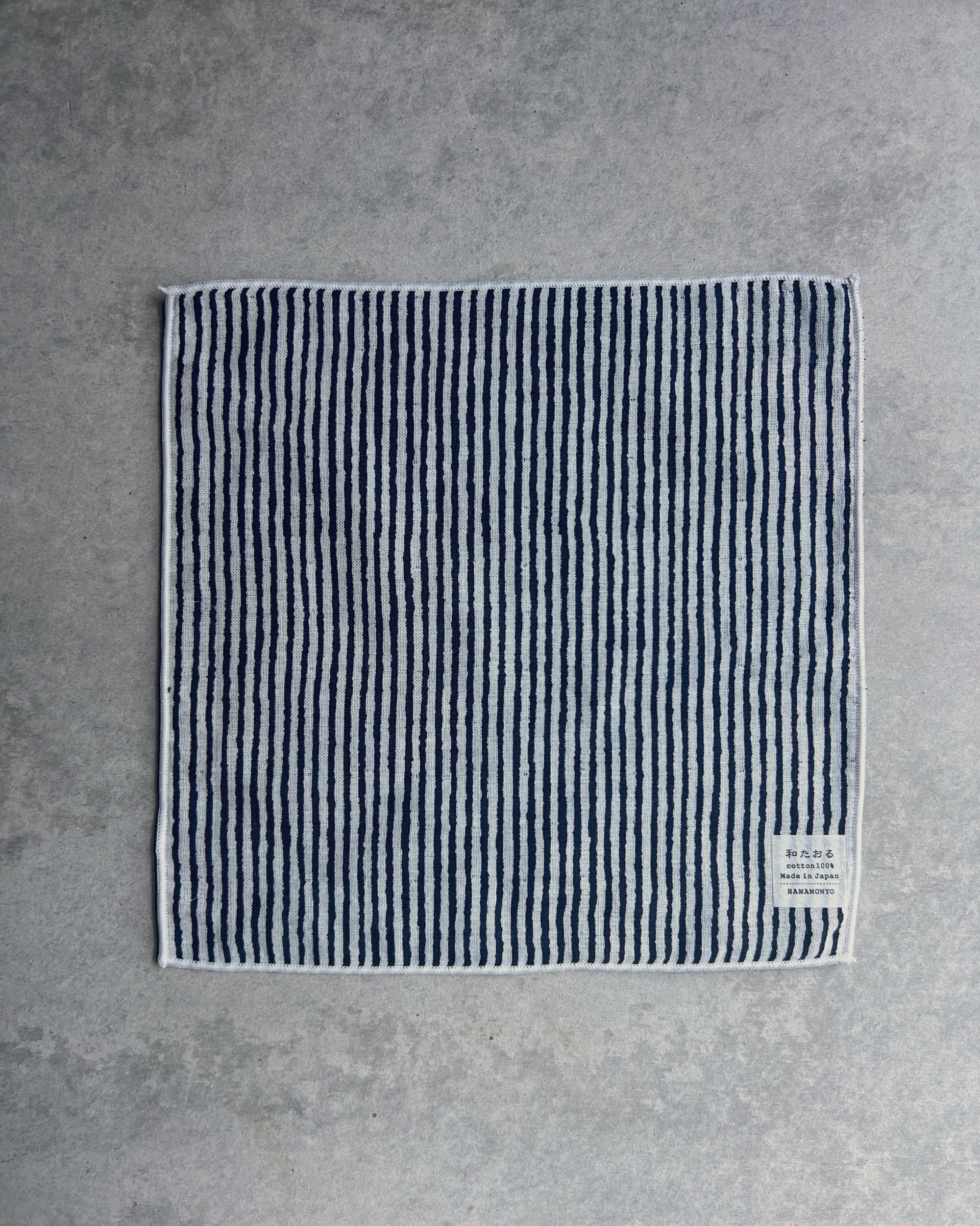Hamamonyo : cotton striped flannel handkerchief