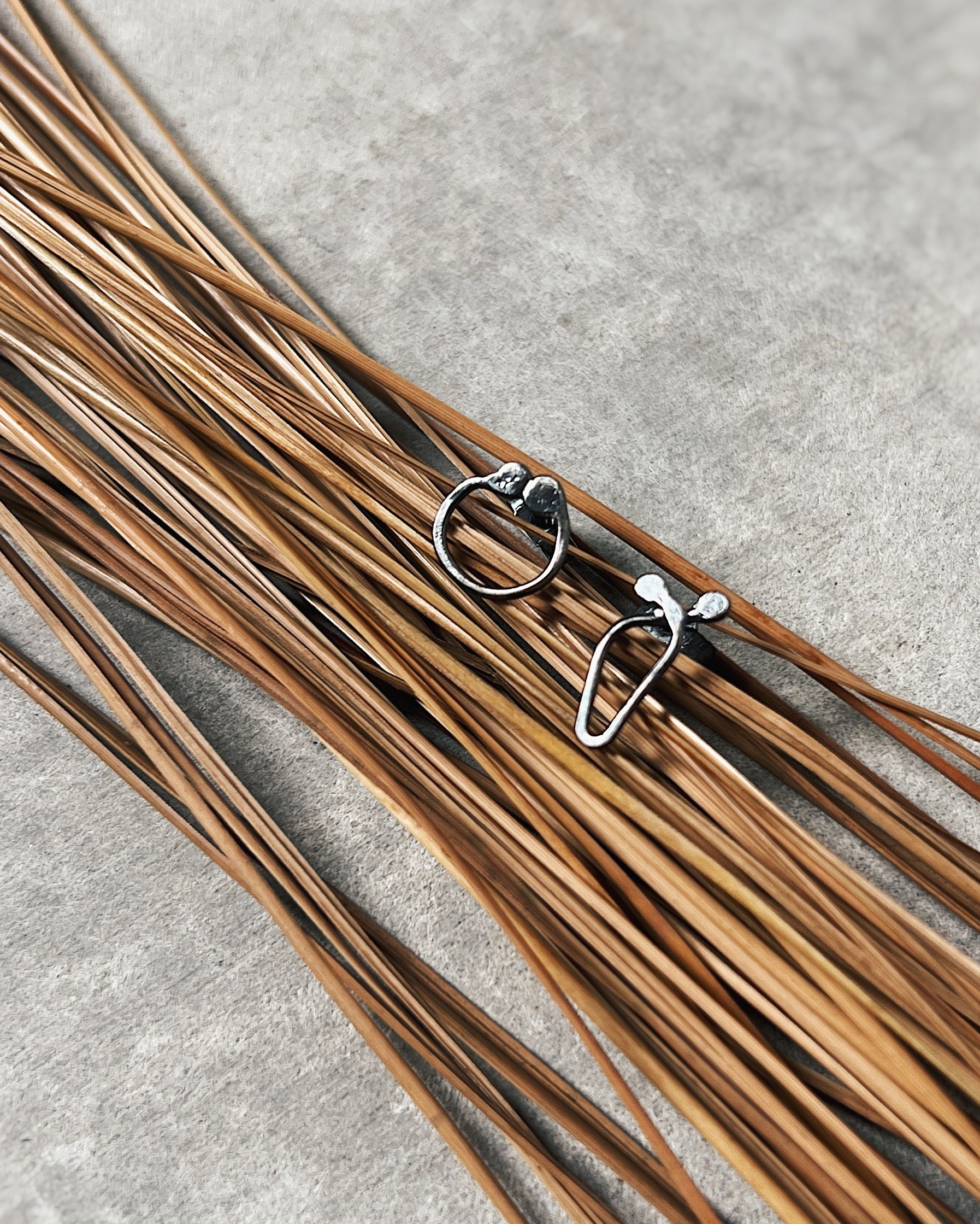 steamylab : XO oxidised stud earrings