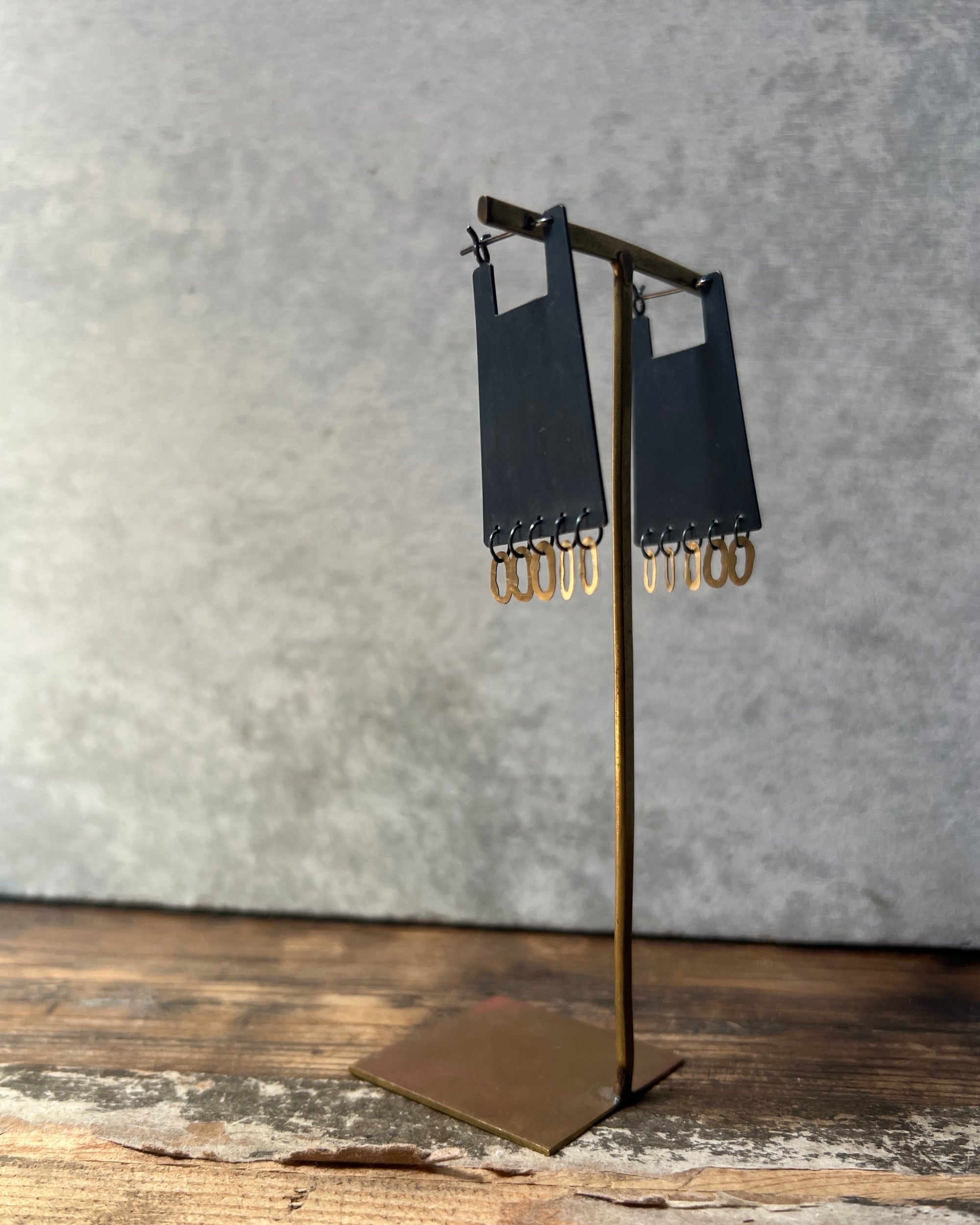 kaoru rogers : shikaku pyramid earrings