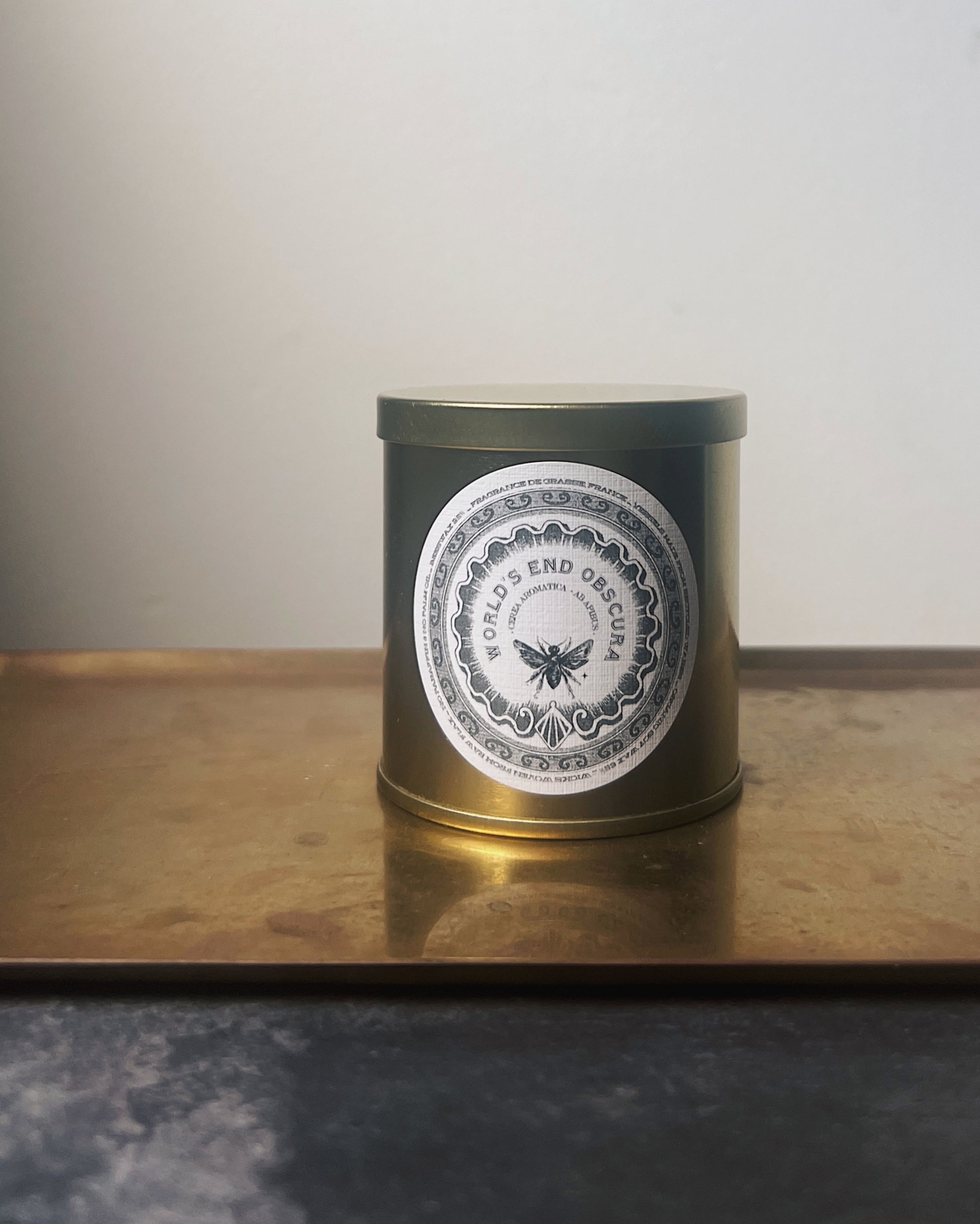 world's end obscura : no.21 rosa gallica candle