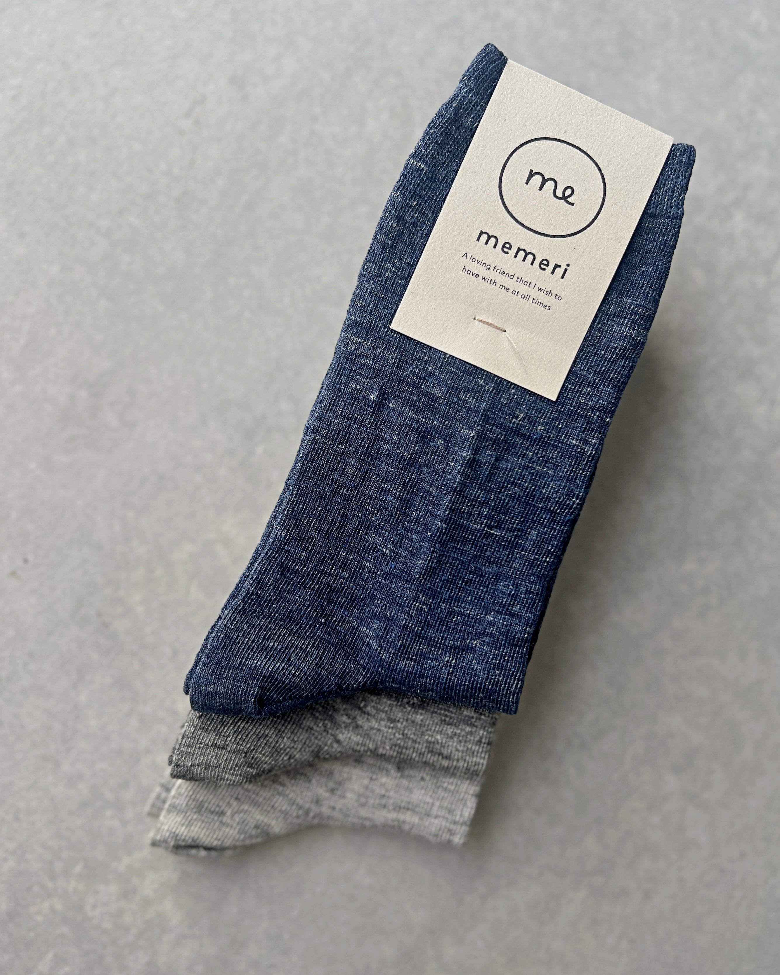 memeri : linen socks