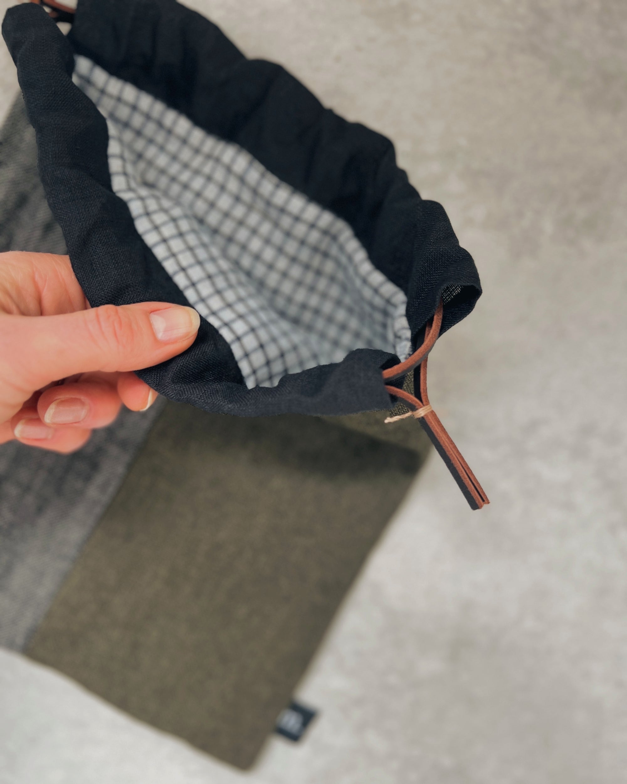 Linen pouch with a leather drawstring closure