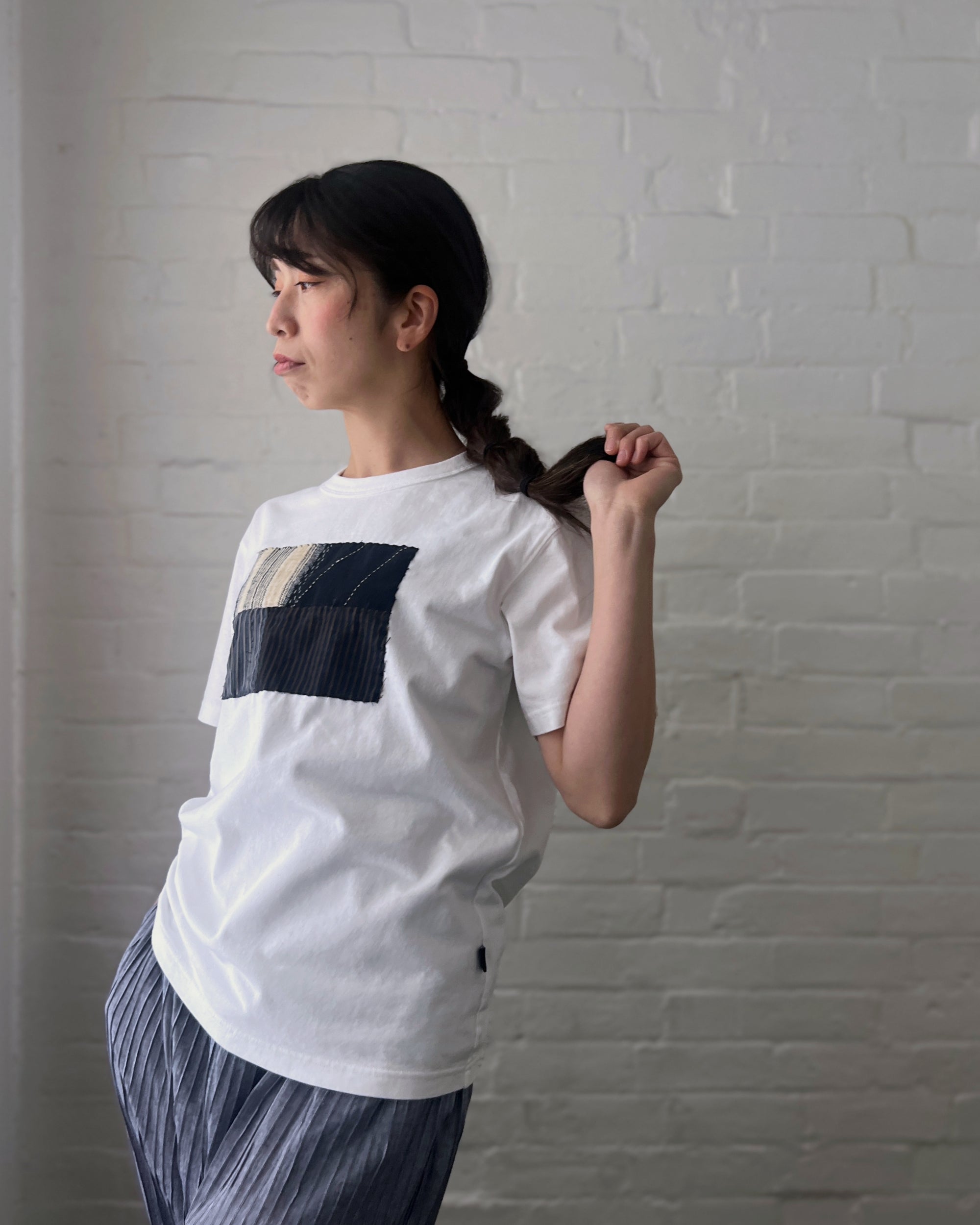 'm' for the maker : kinship tee - s