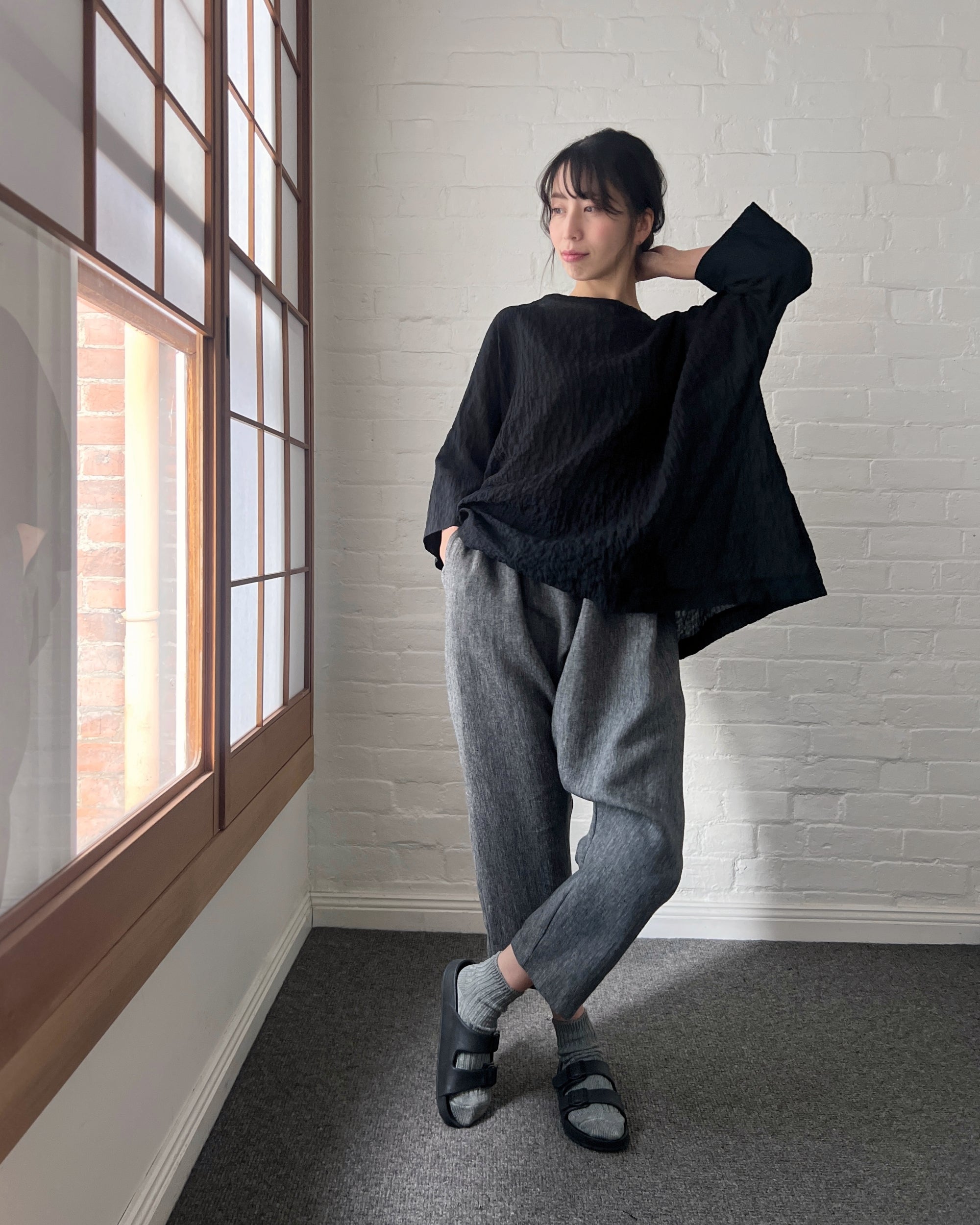LJ struthers : textured weave pants
