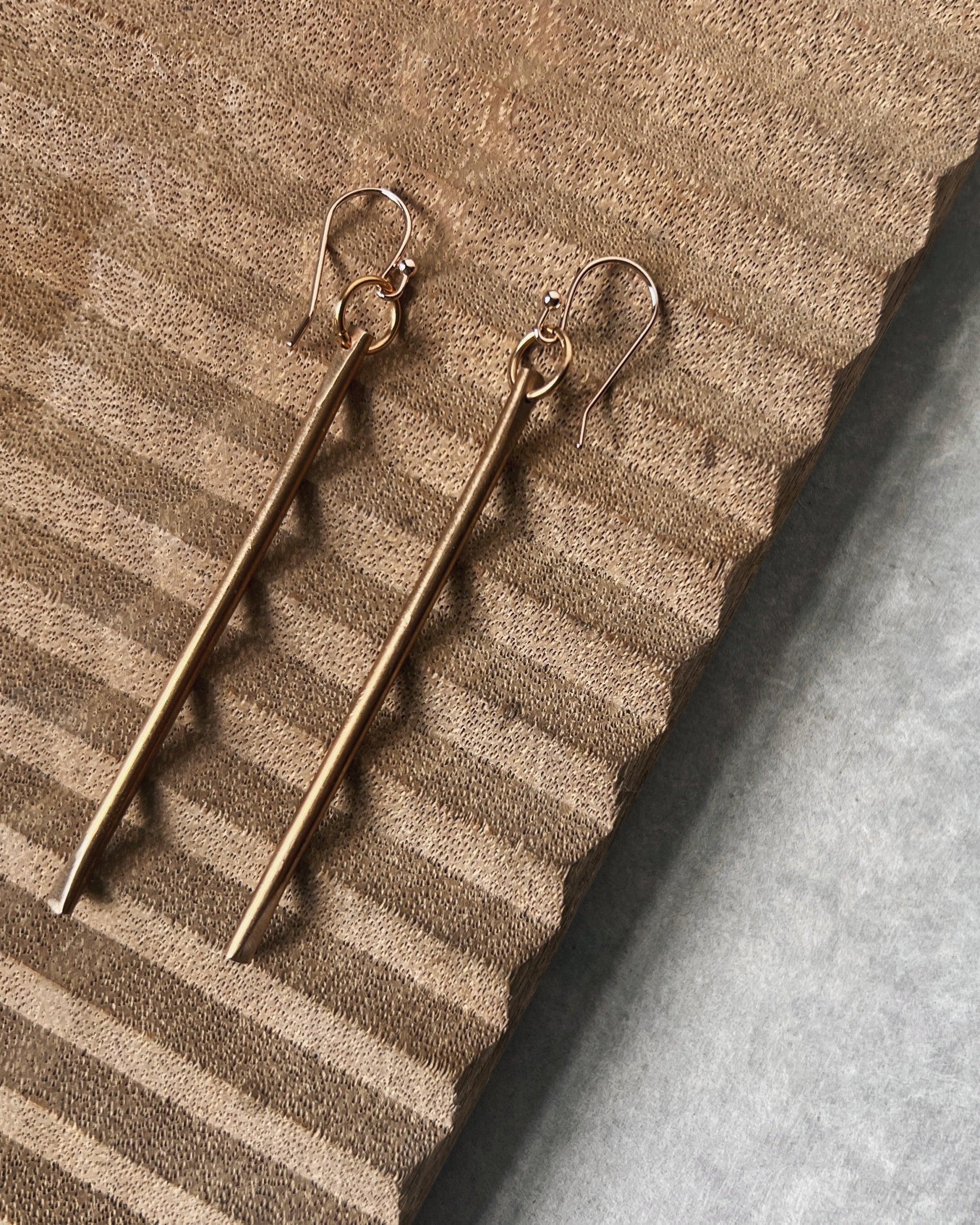 stacey vickery : hammered bronze bar earrings