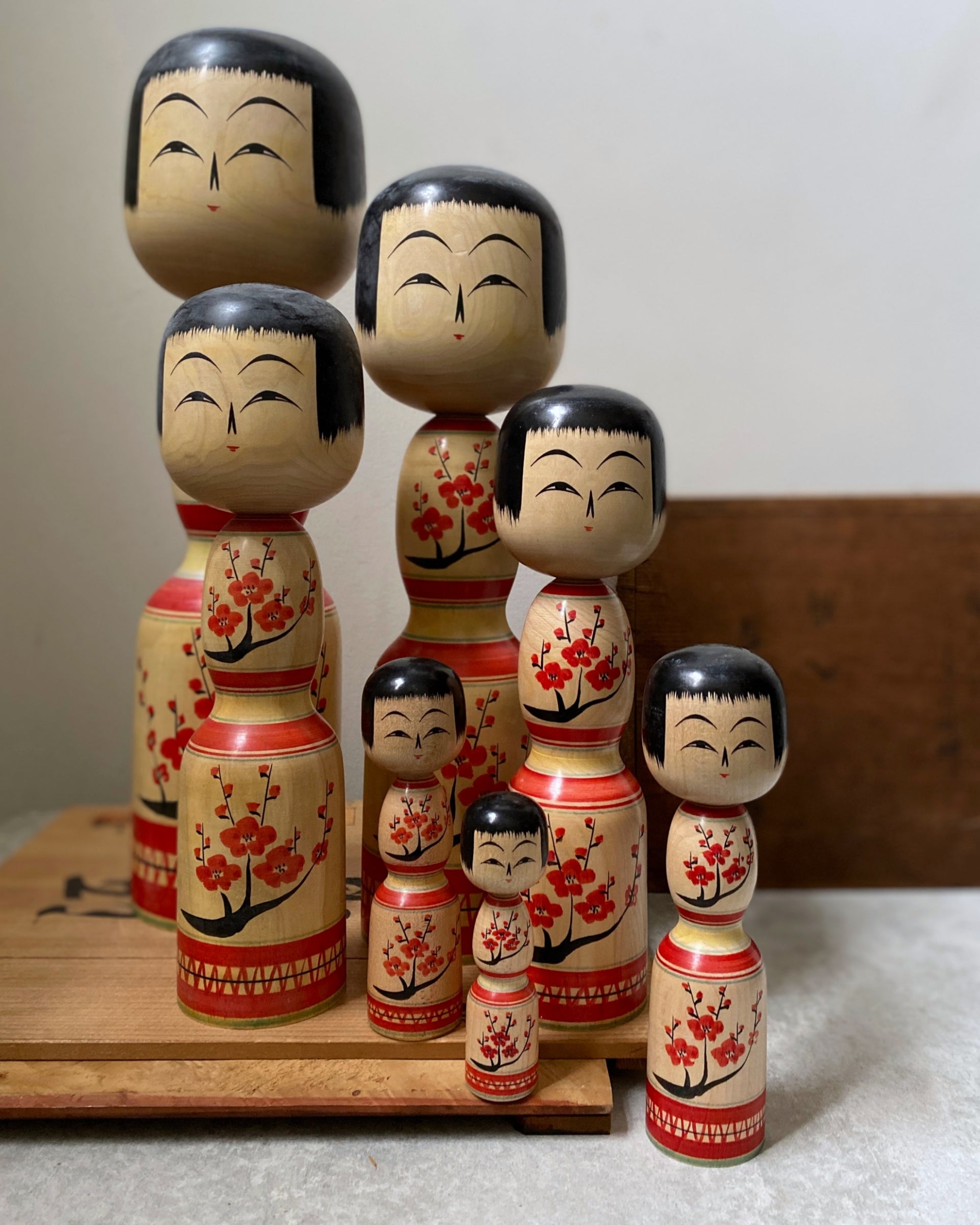 vintage japanese kokeshi