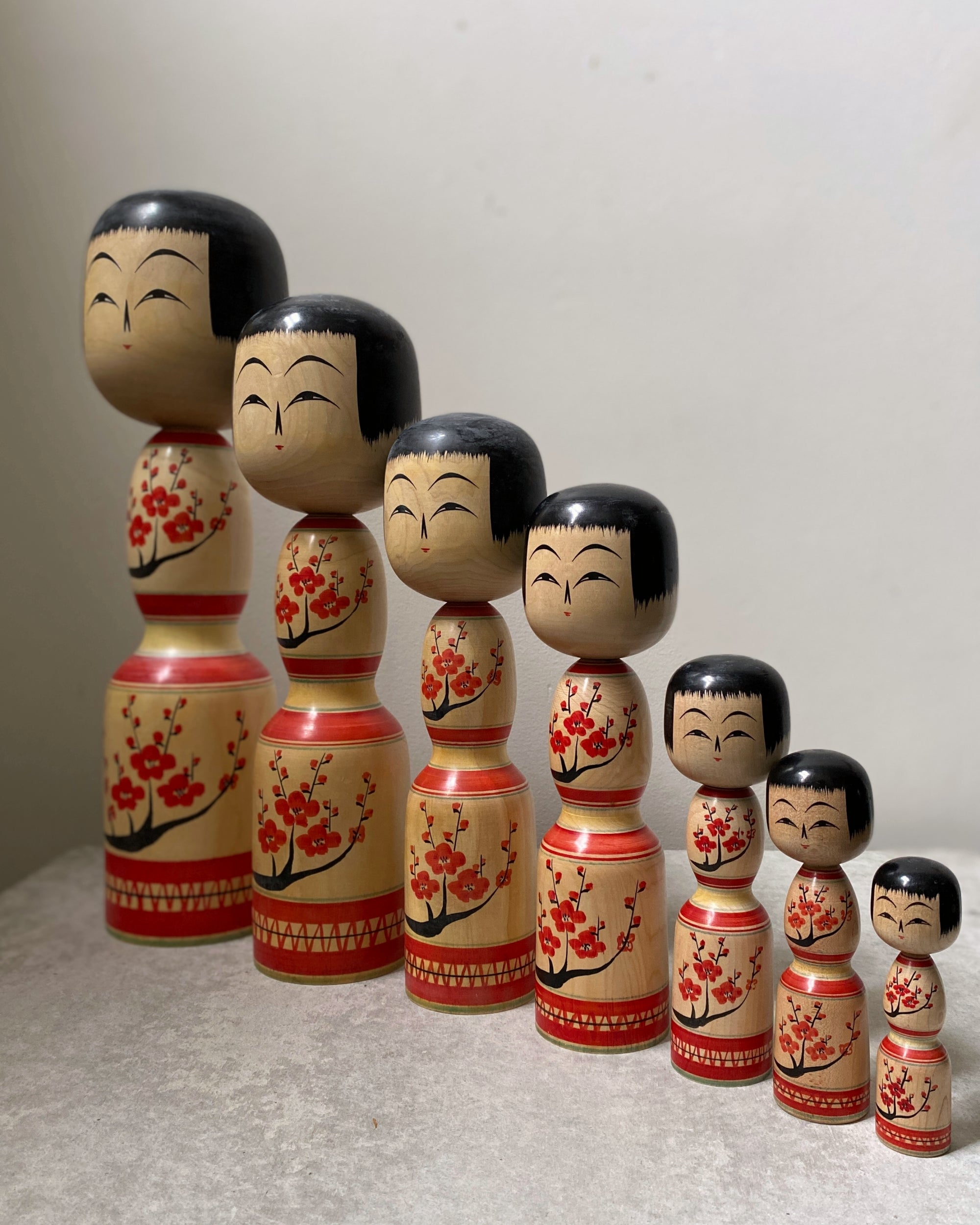 vintage japanese kokeshi