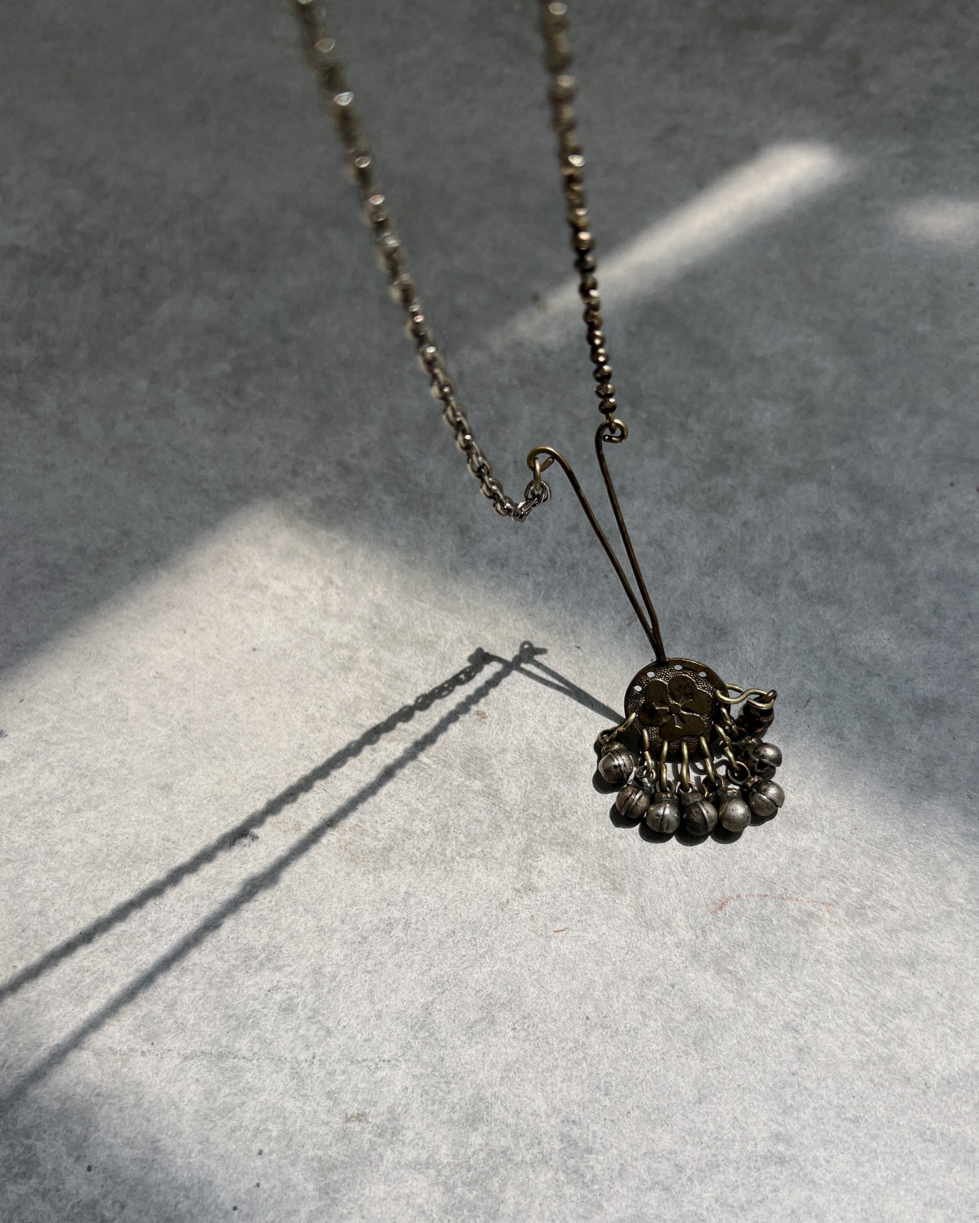 modern marcel : vintage pendant necklace