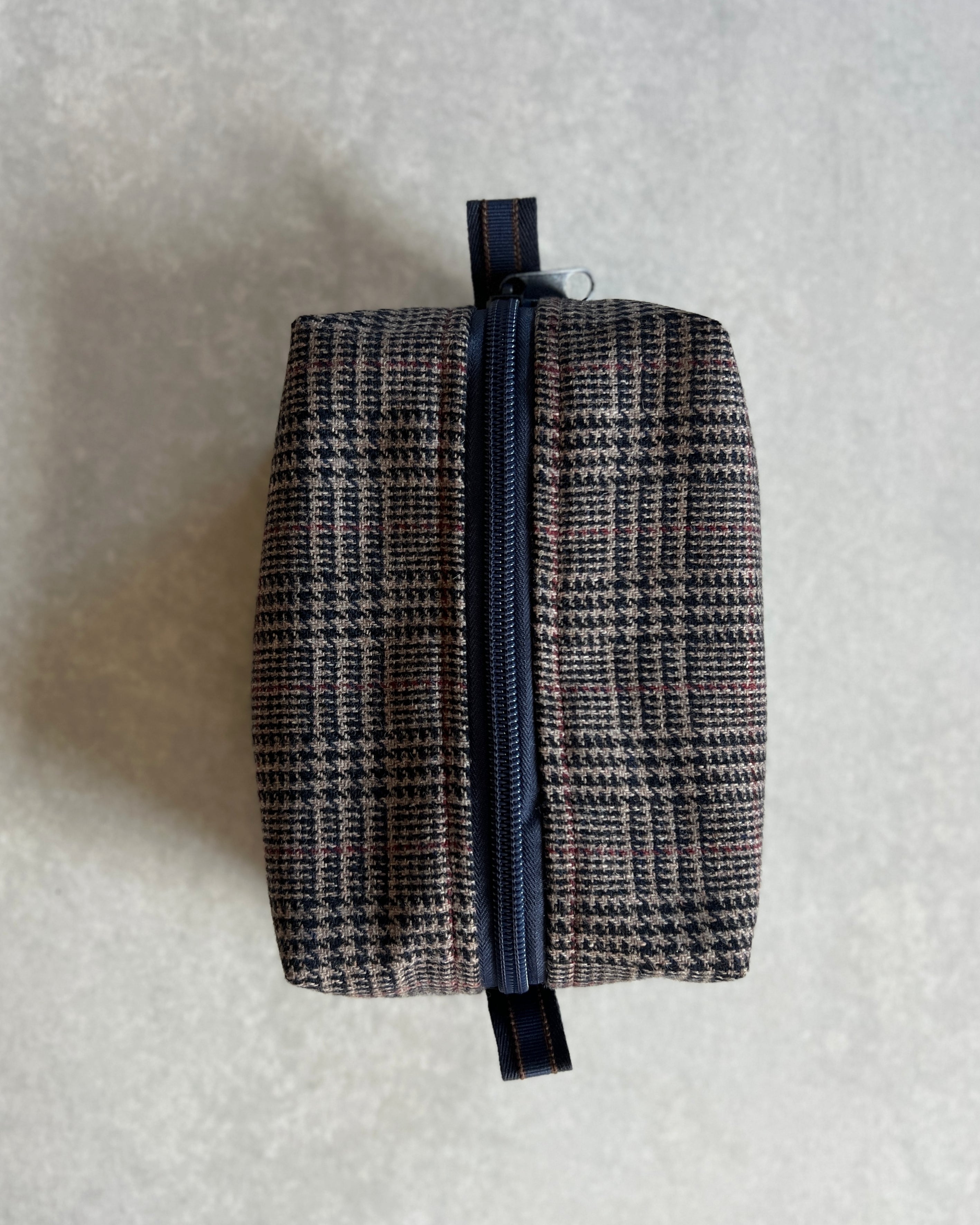 'm' for the maker : porter bag