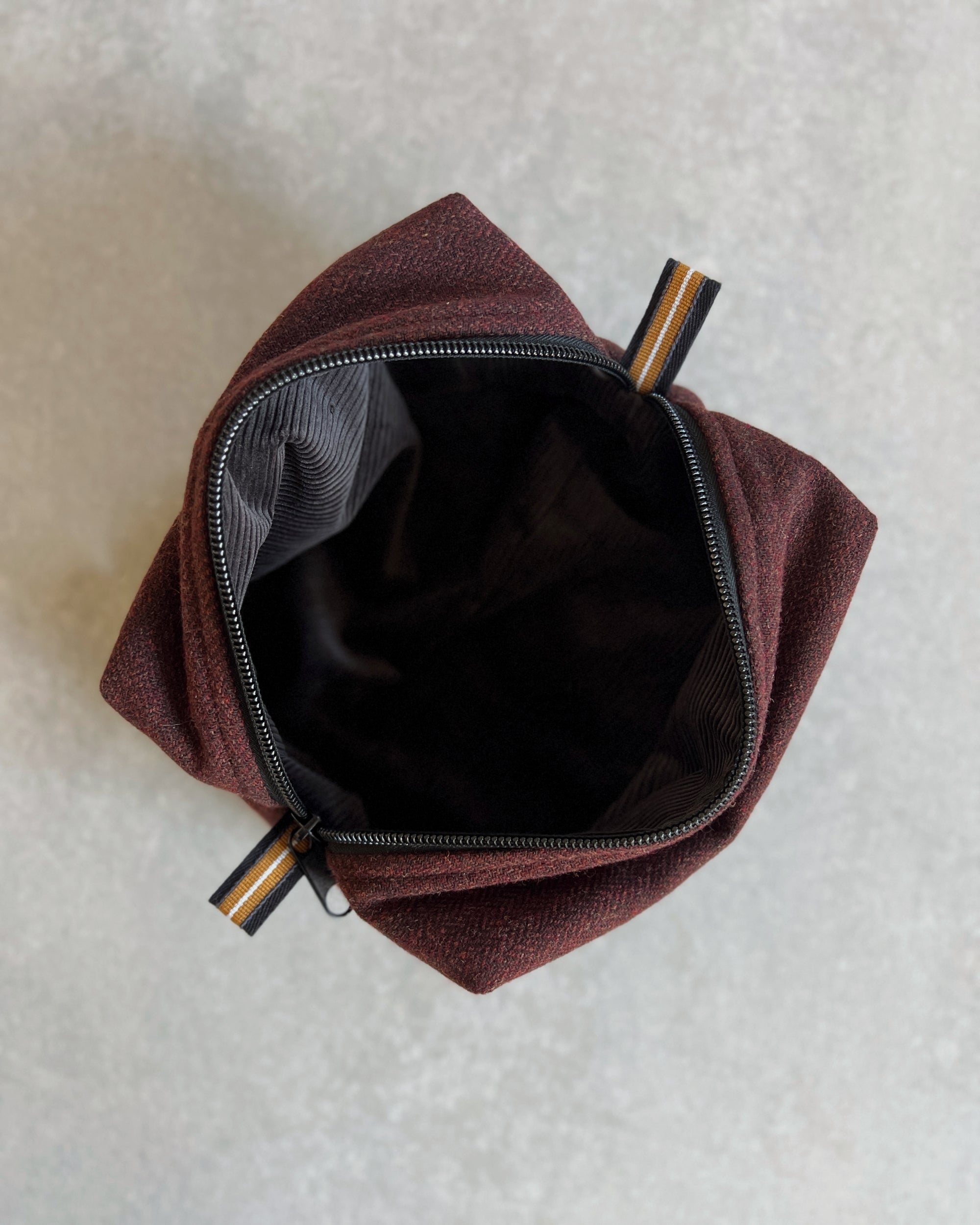 'm' for the maker : porter bag