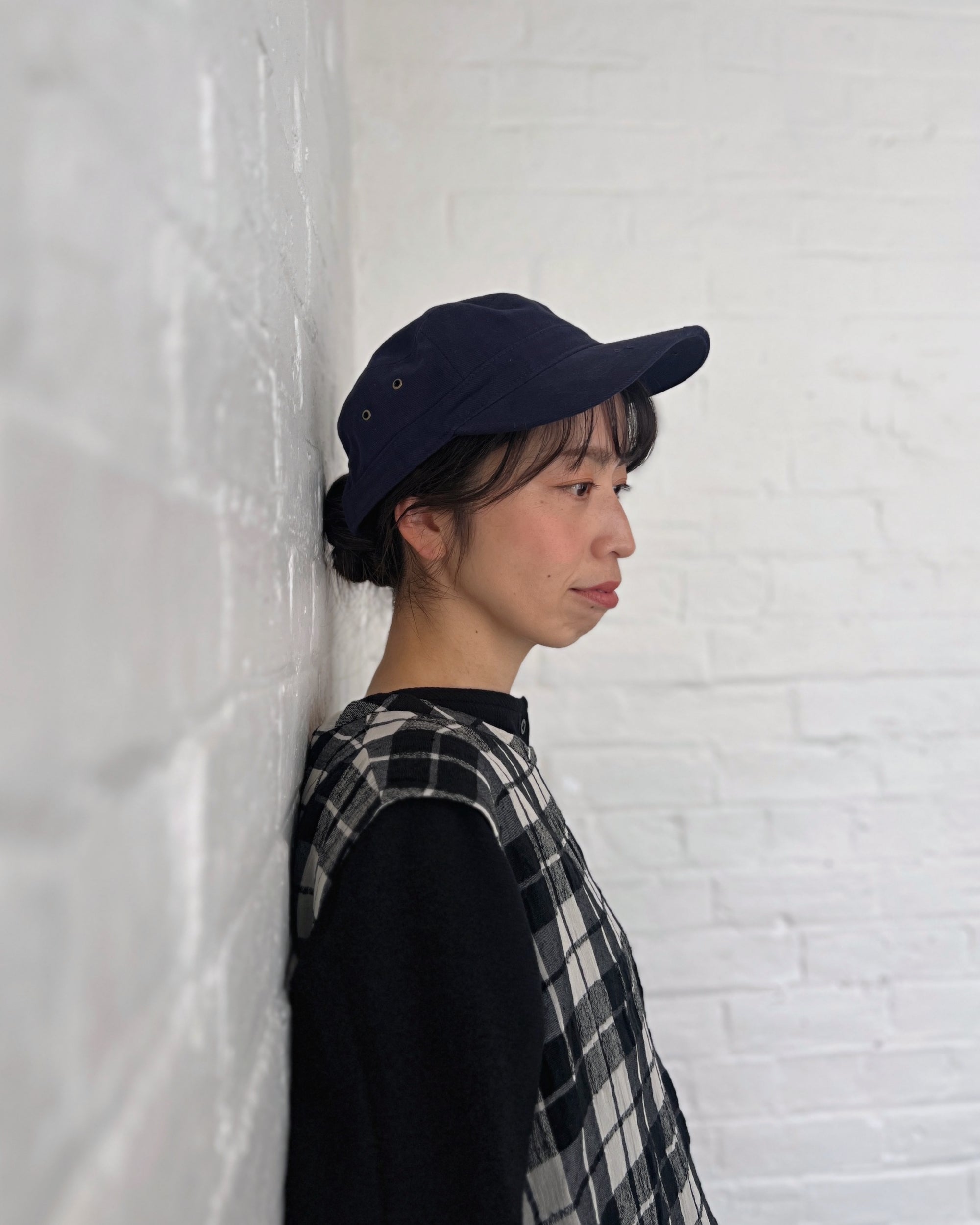 'm' for the maker : field cap in indigo