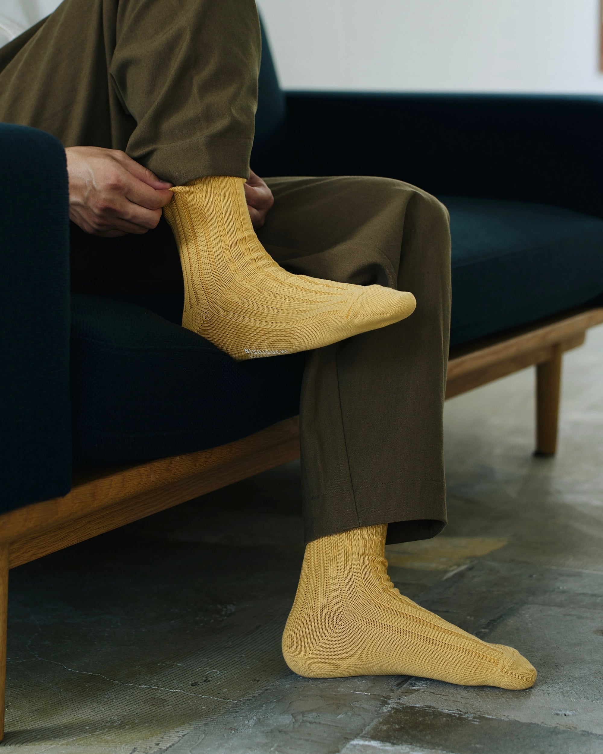 nishiguchi kutsushita : praha egyptian cotton ribbed socks
