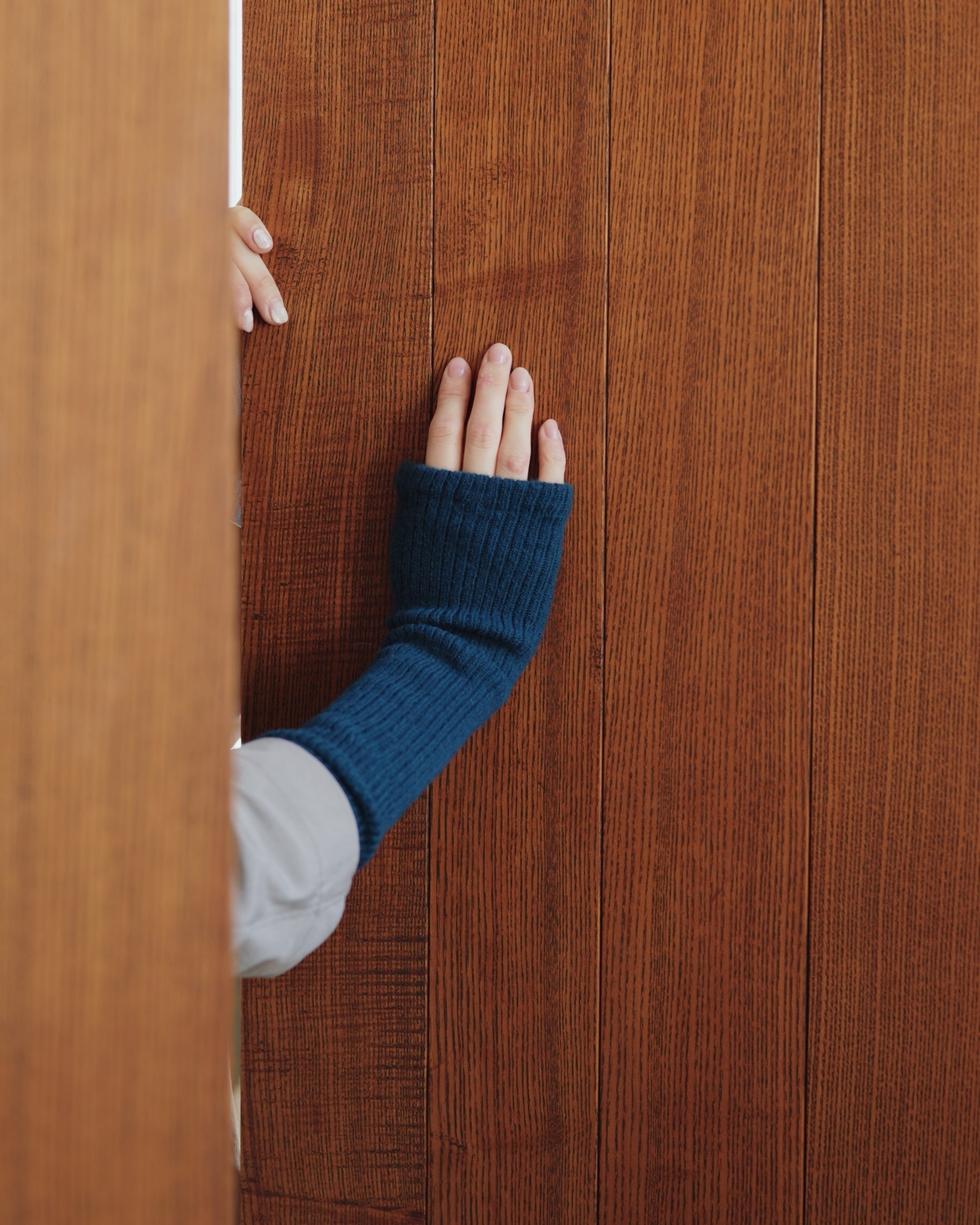 nishiguchi kutsushita : alpaca wool arm and leg warmers