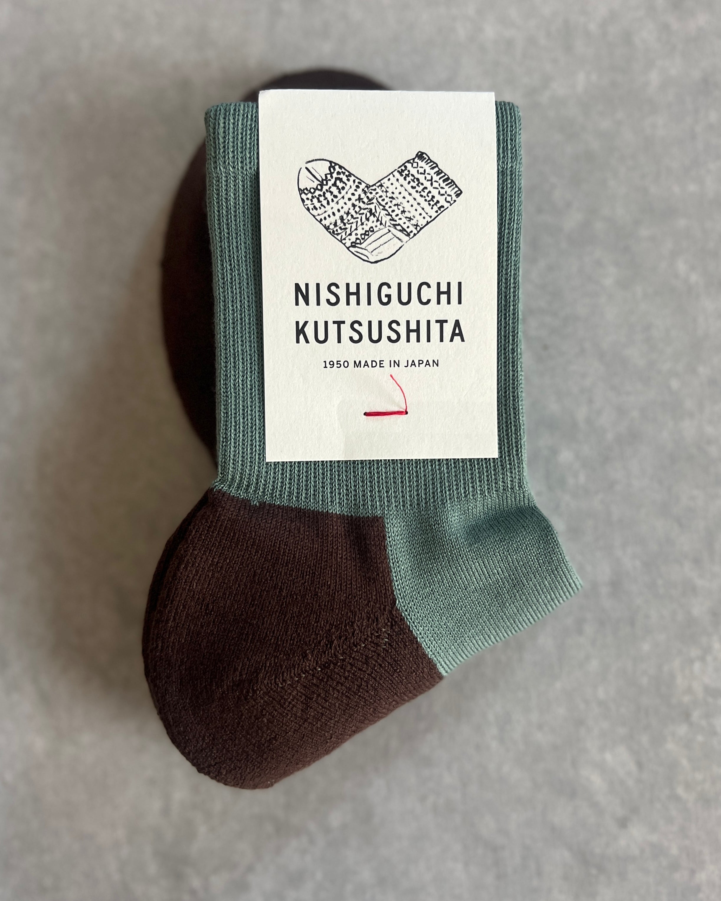 nishiguchi kutsushita : cotton cashmere walk socks
