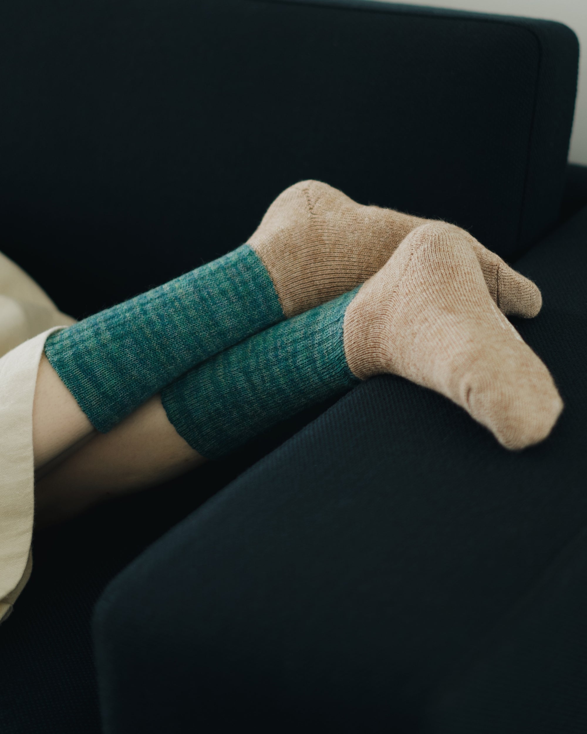 nishiguchi kutsushita : oslo mohair wool pile sock