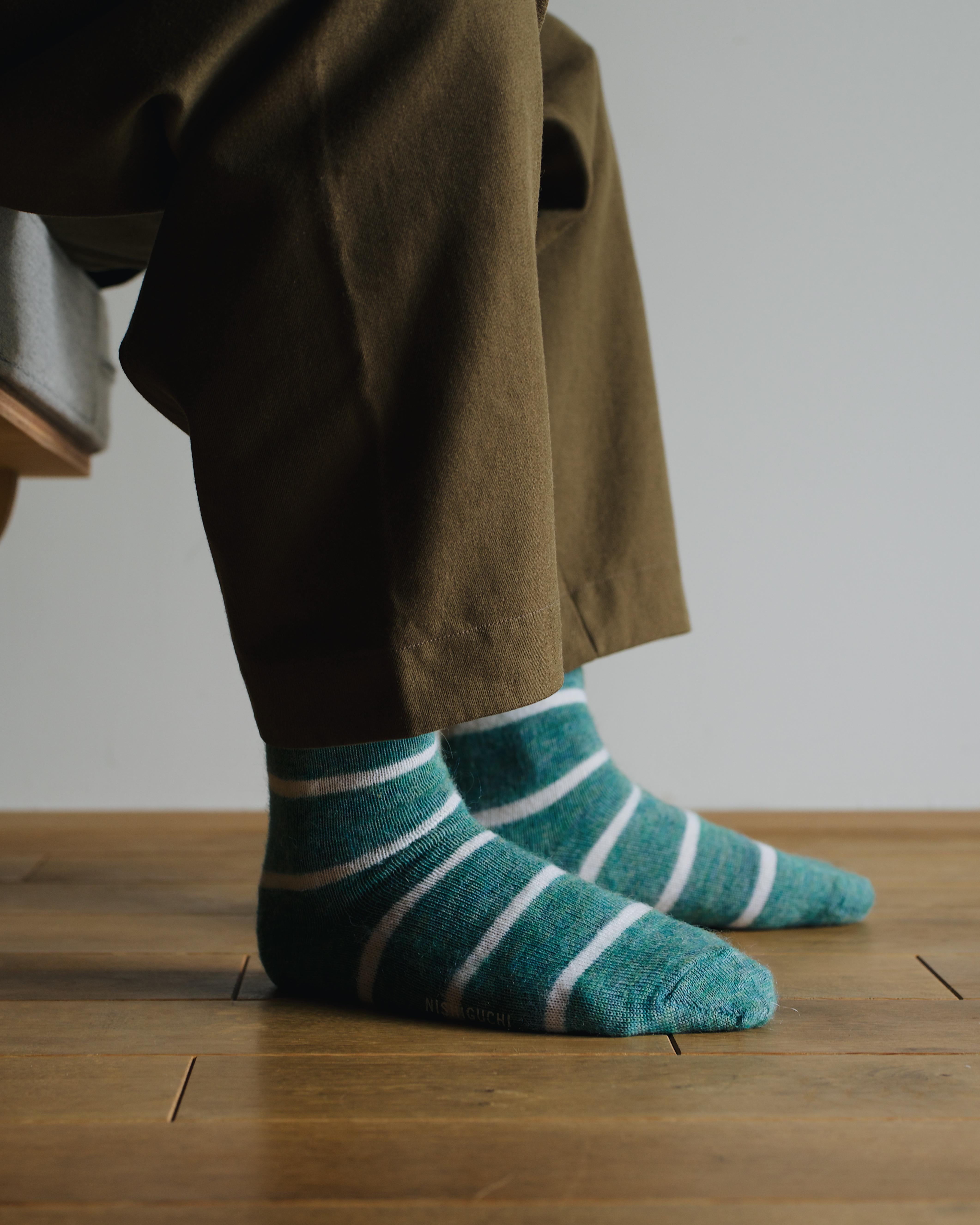 nishiguchi kutsushita : oslo mohair wool border socks