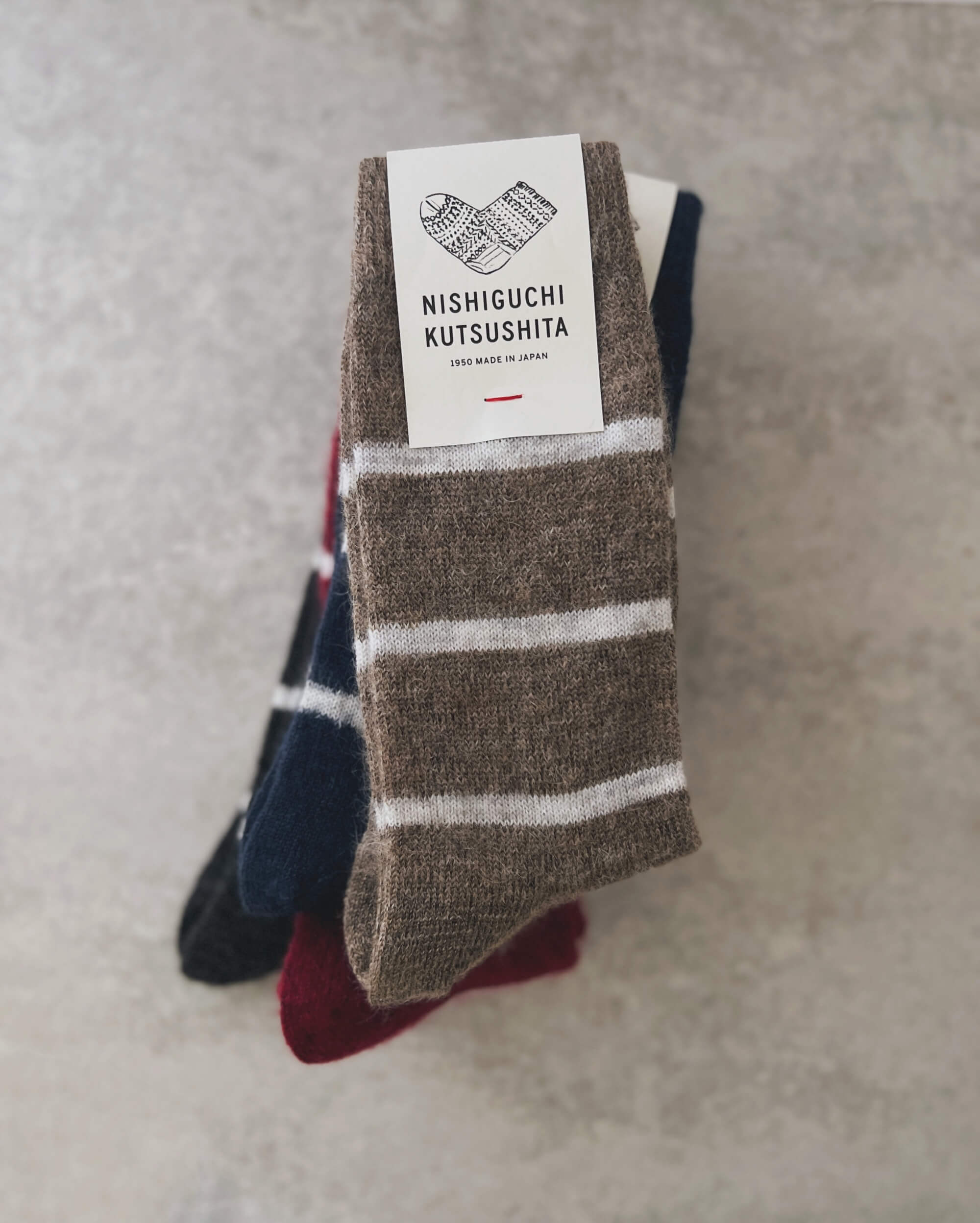 nishiguchi kutsushita : oslo mohair wool border socks