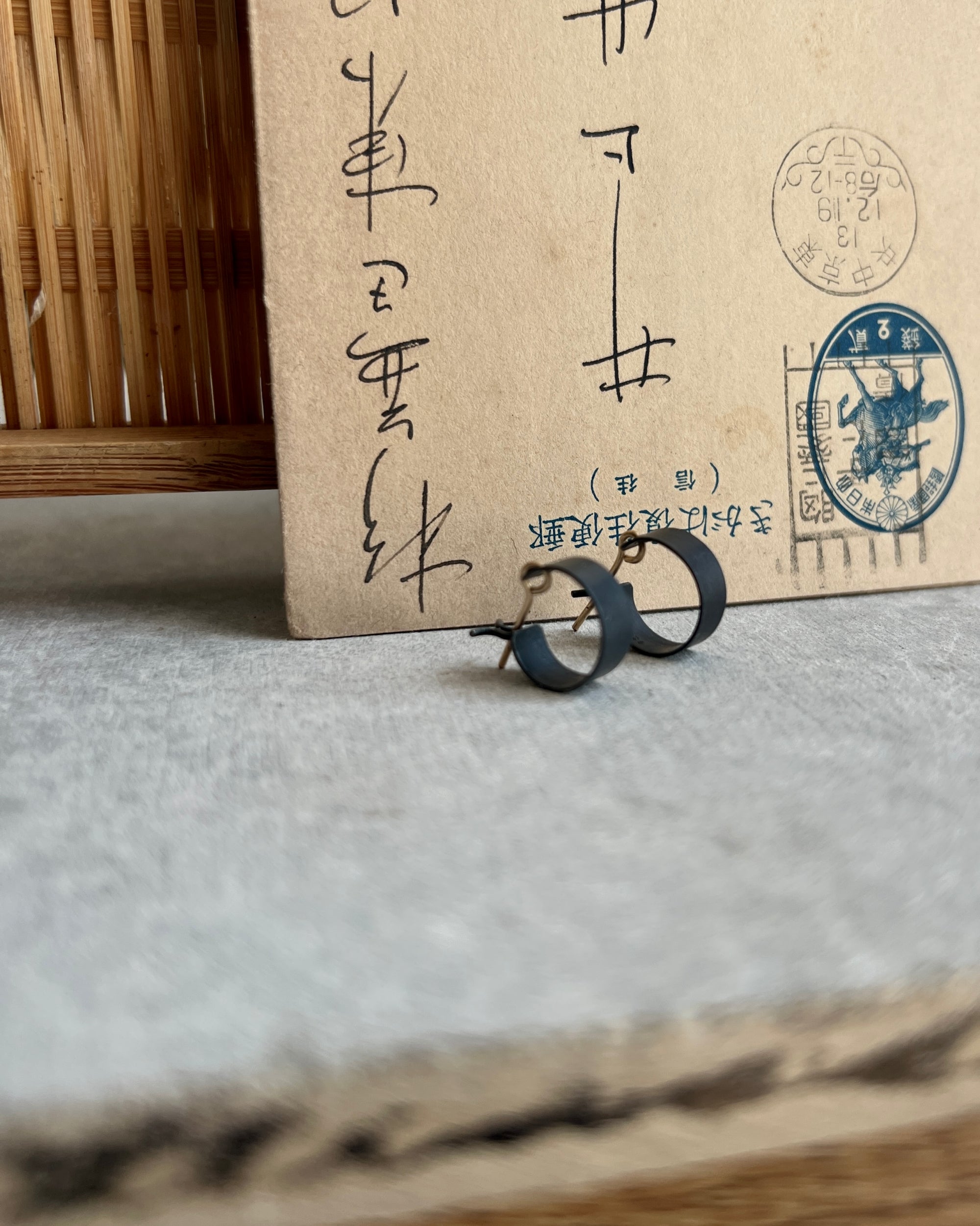 kaoru rogers : small shikaku hoop earrings