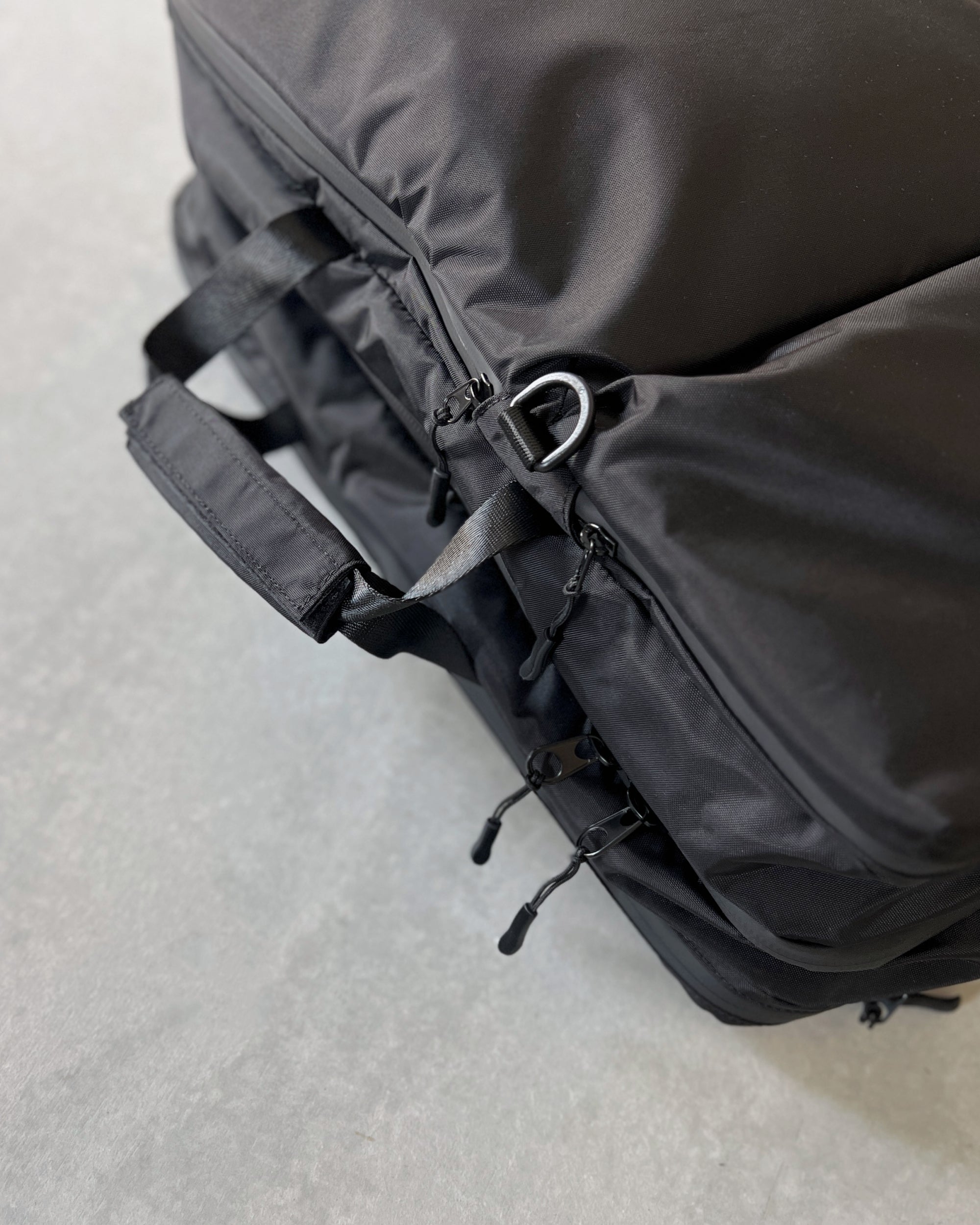 NoiR : metro bag