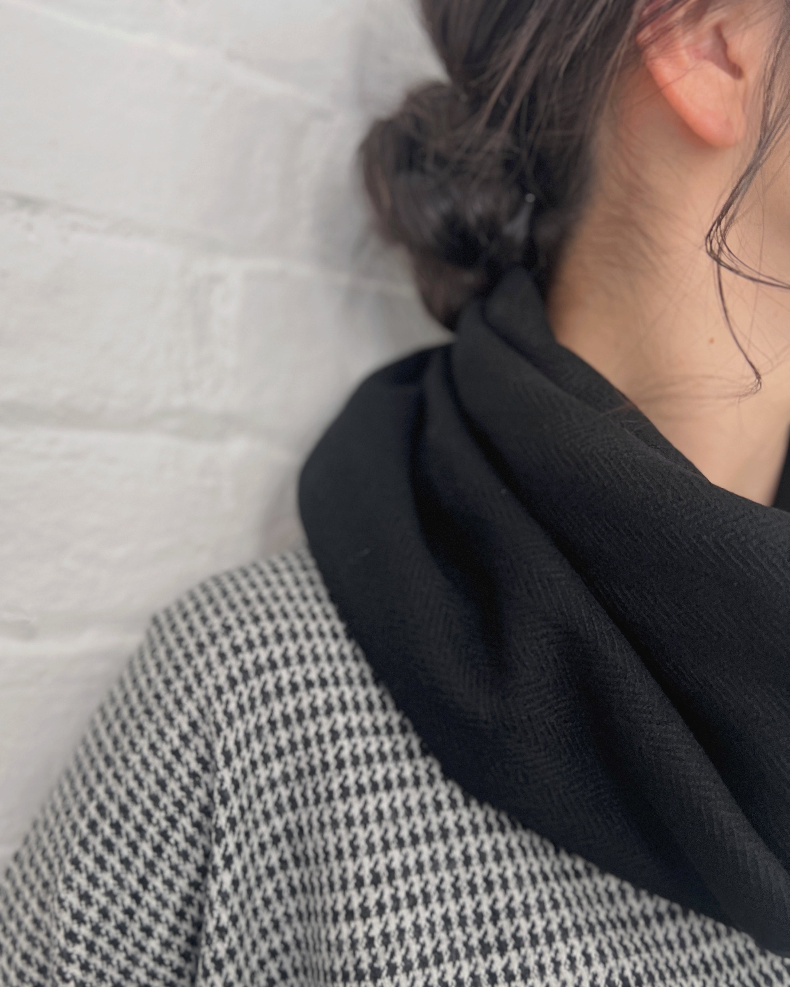 'm' for the maker : origin scarf