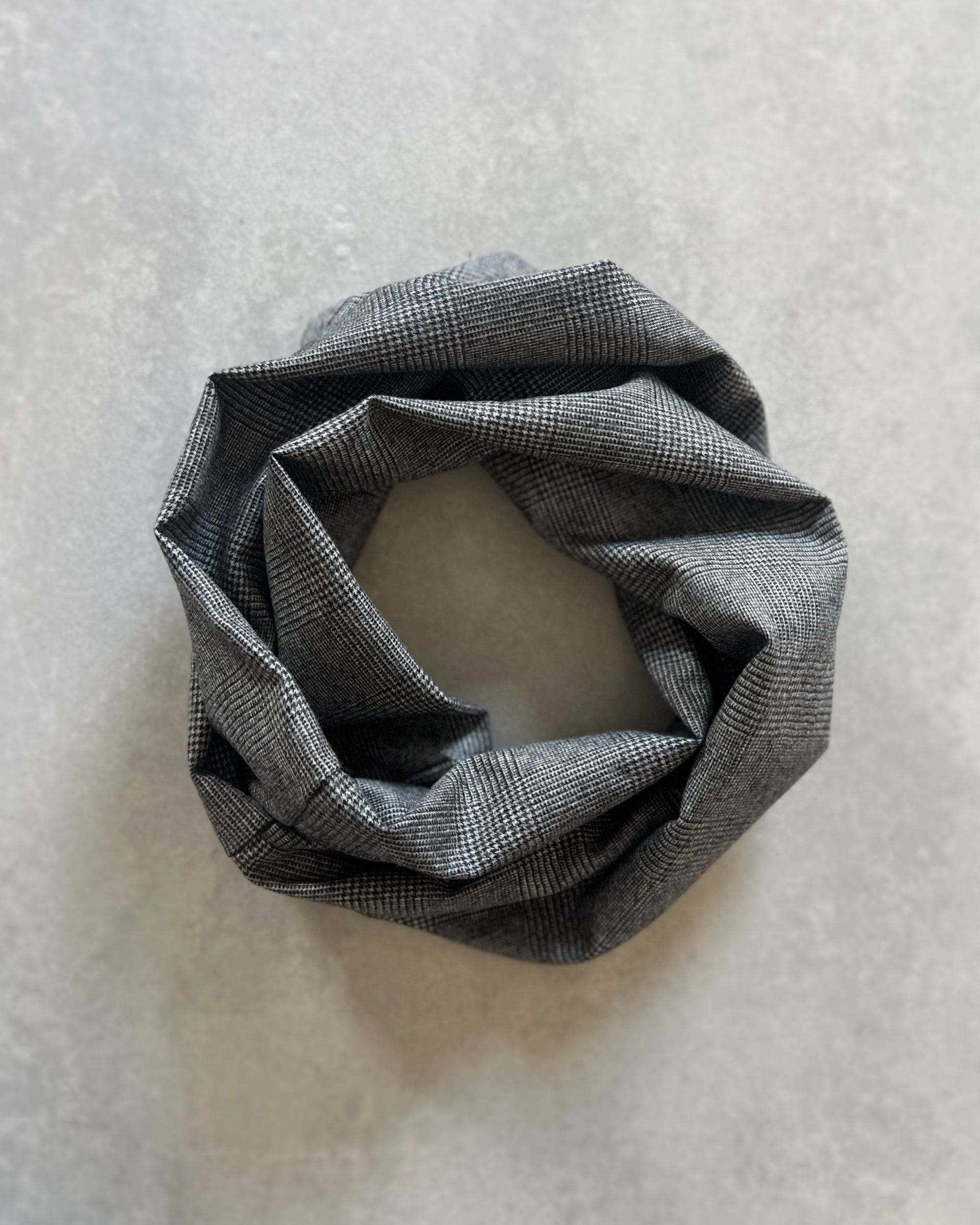 'm' for the maker : wool origin loop scarf